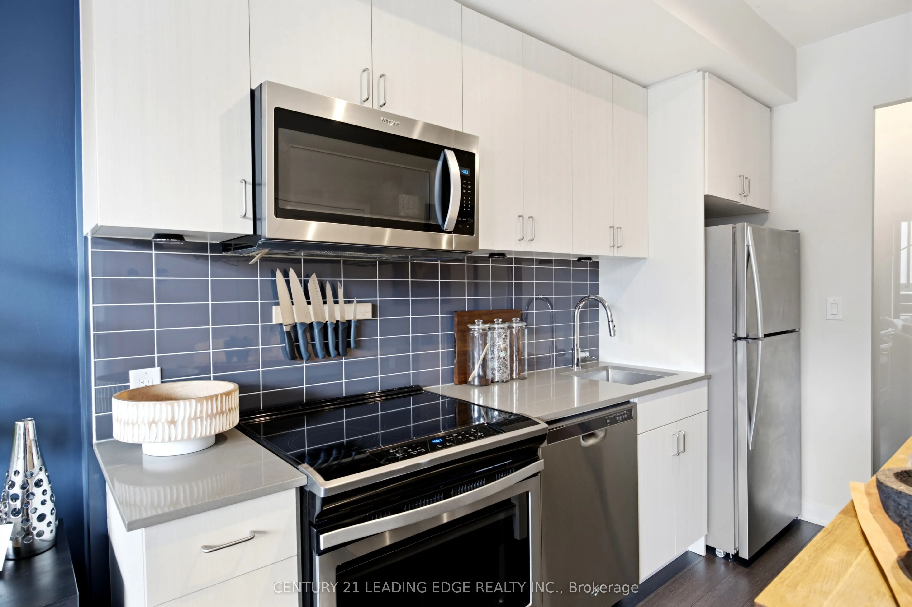2799 Kingston Road #219