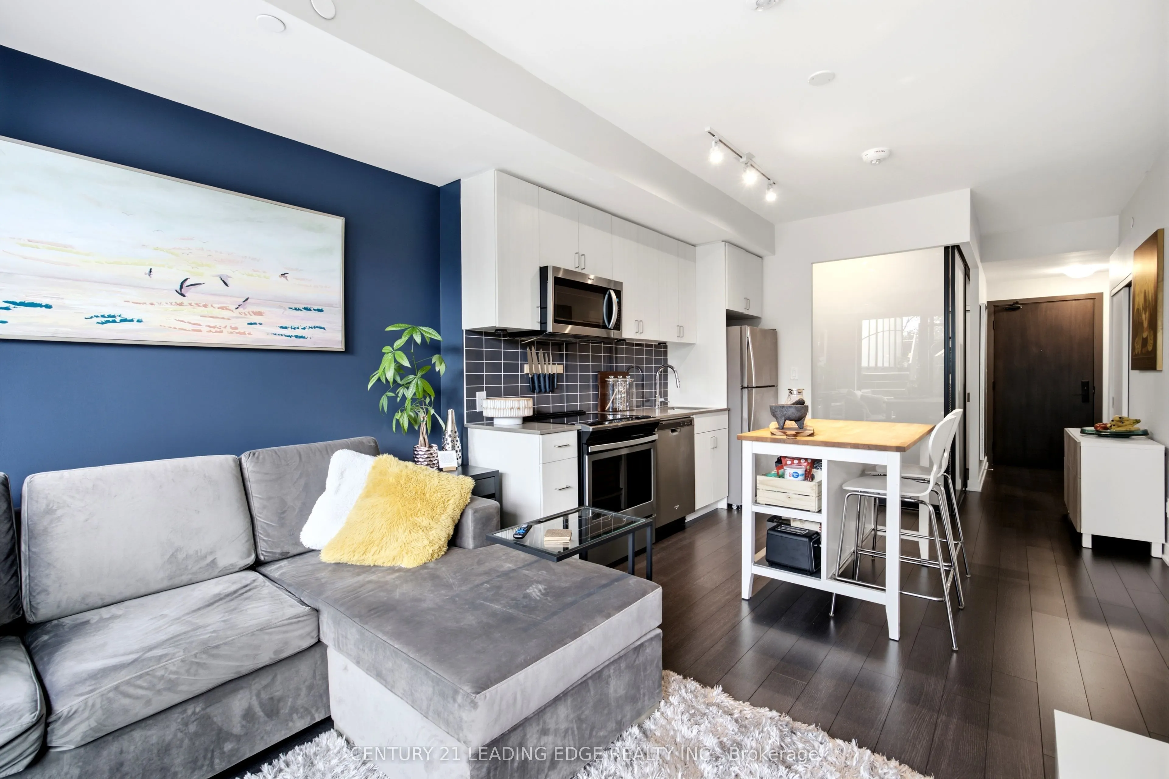 2799 Kingston Road #219