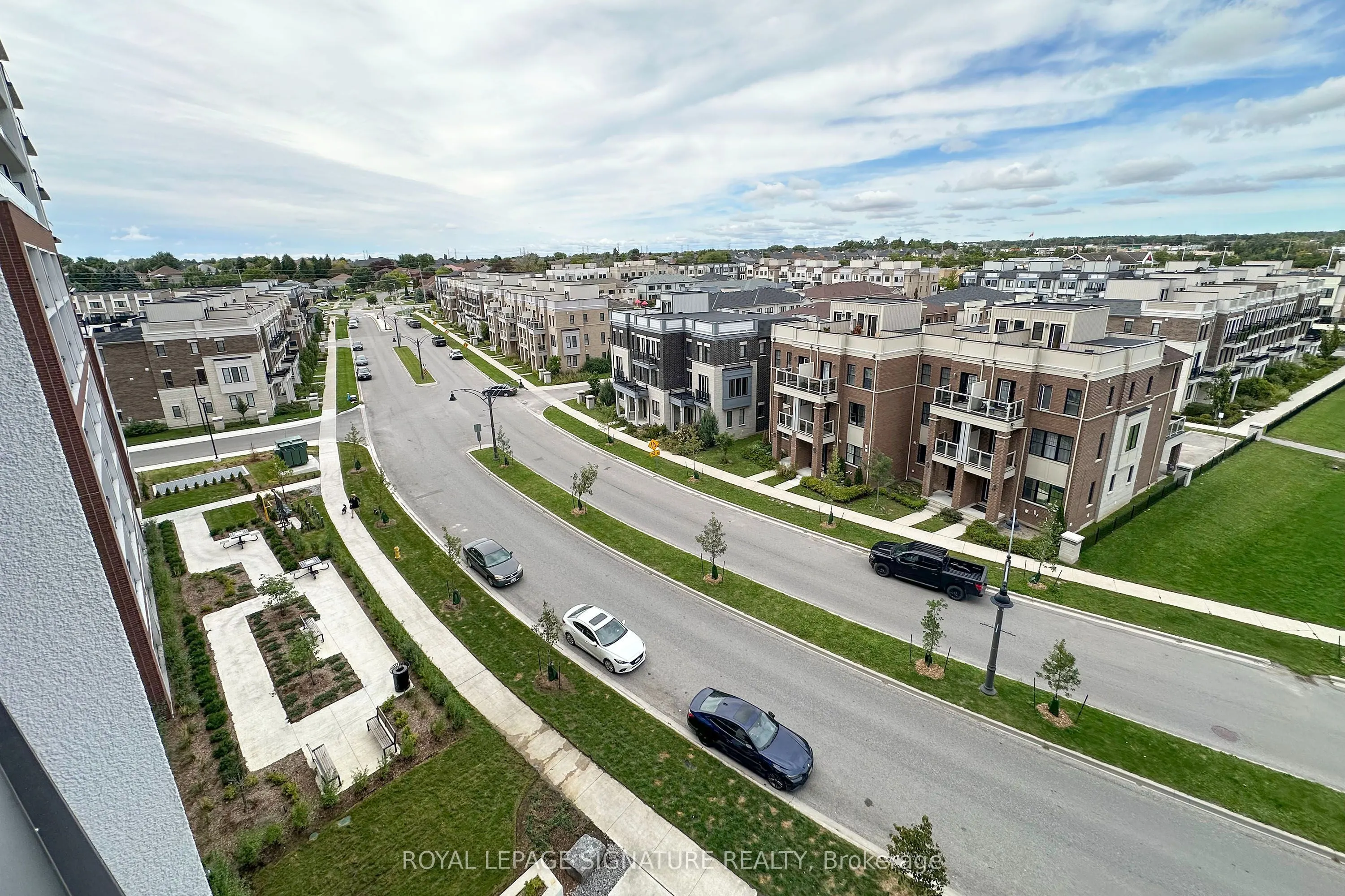 51 Clarington Boulevard #613