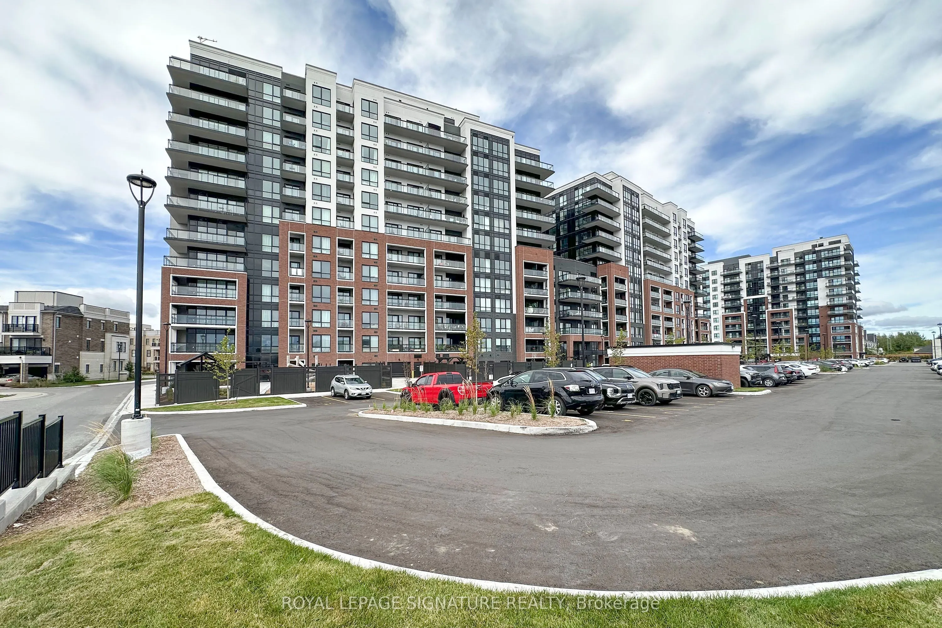 51 Clarington Boulevard #613