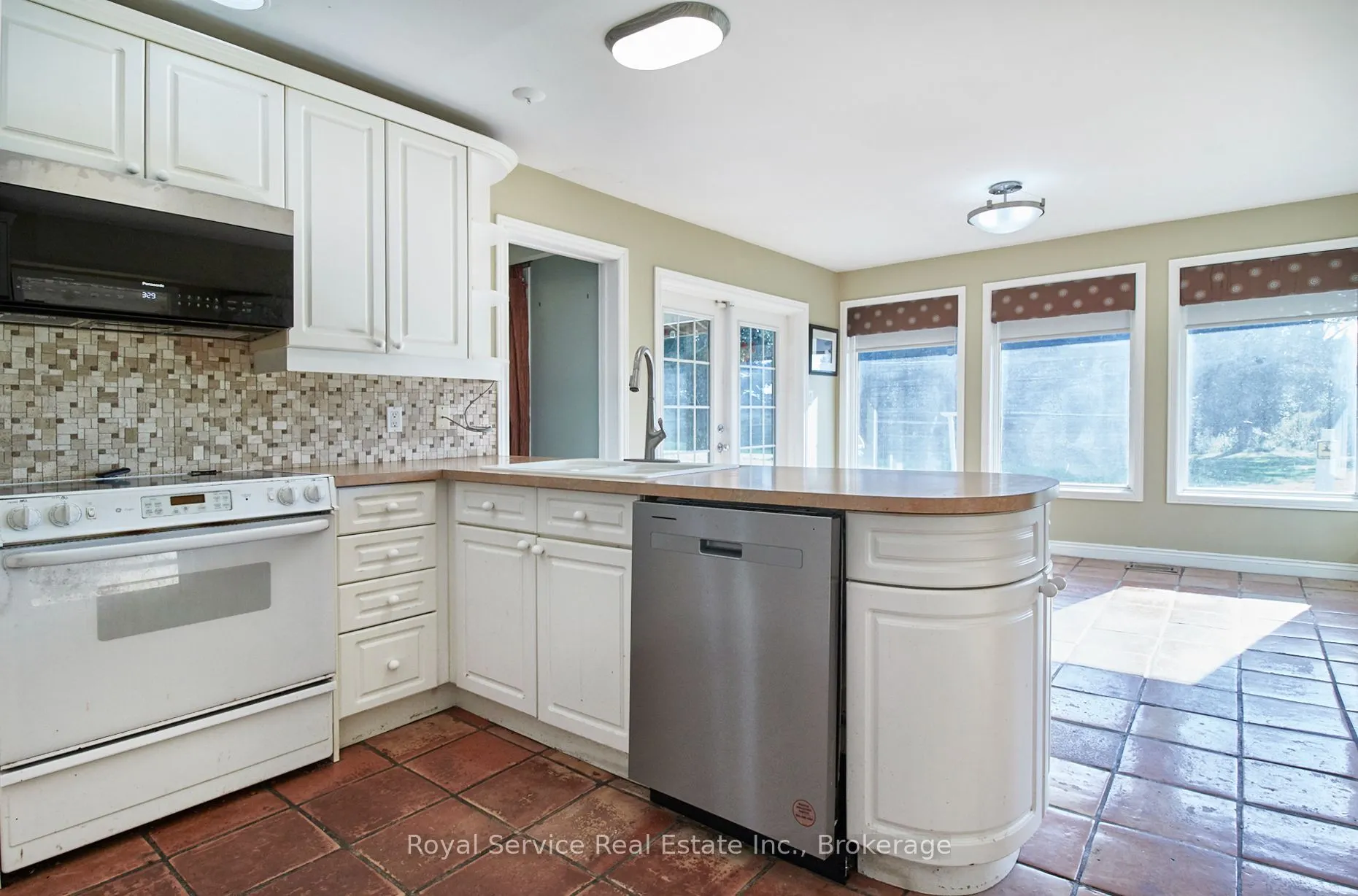 650 Lake Ridge Road