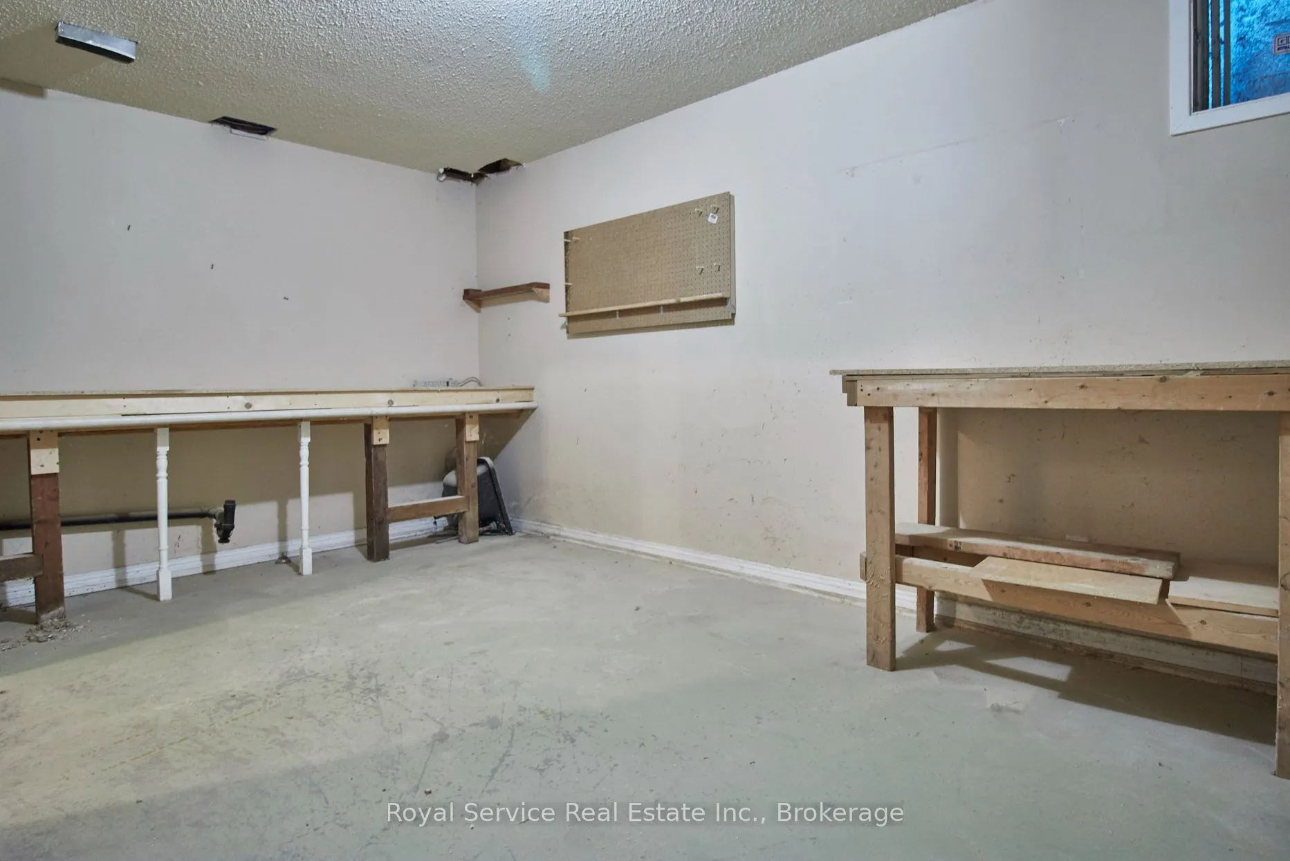 650 Lake Ridge Road