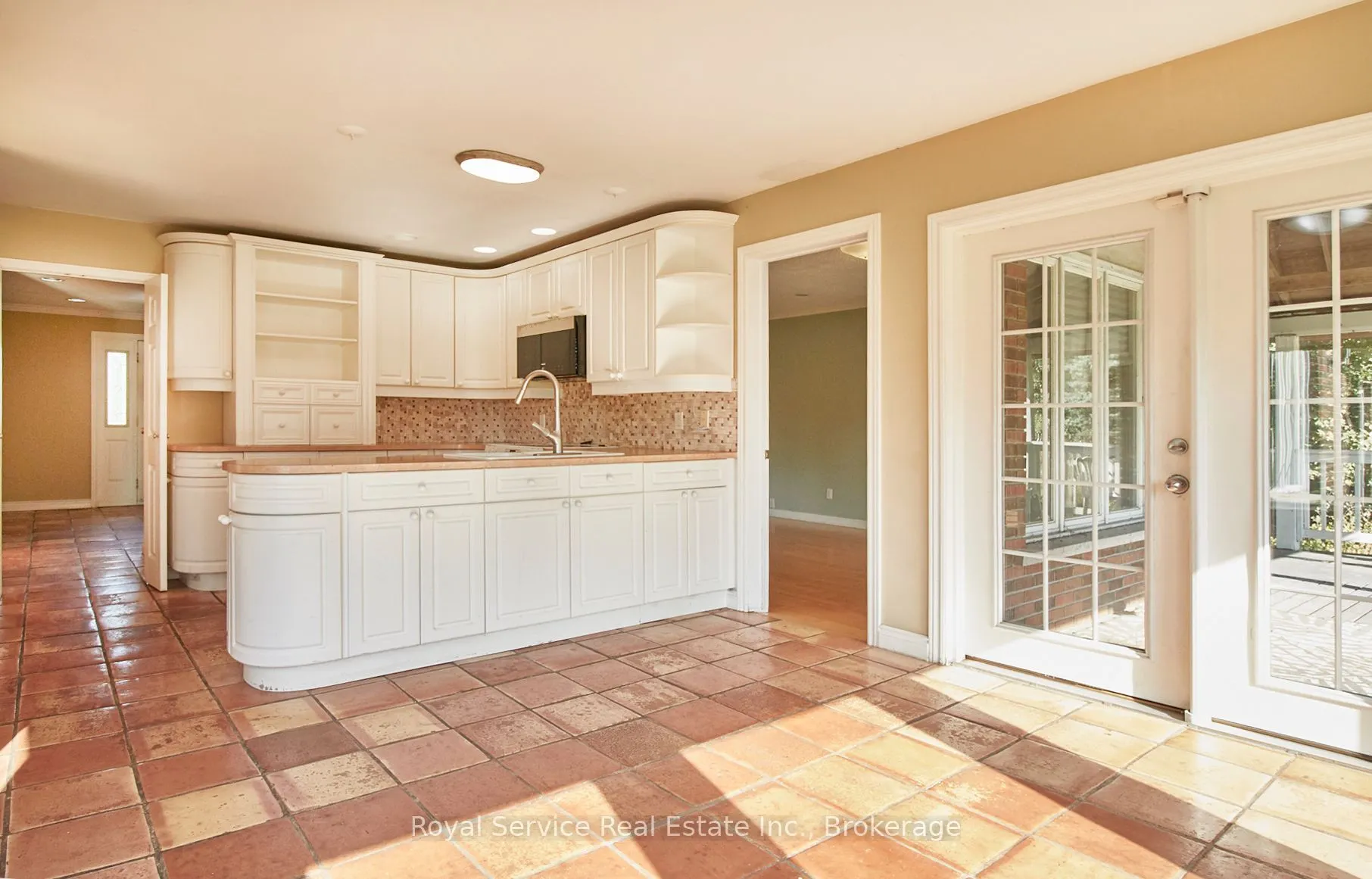 650 Lake Ridge Road