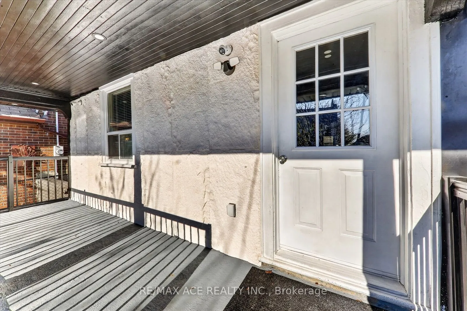 47 Laurel Avenue