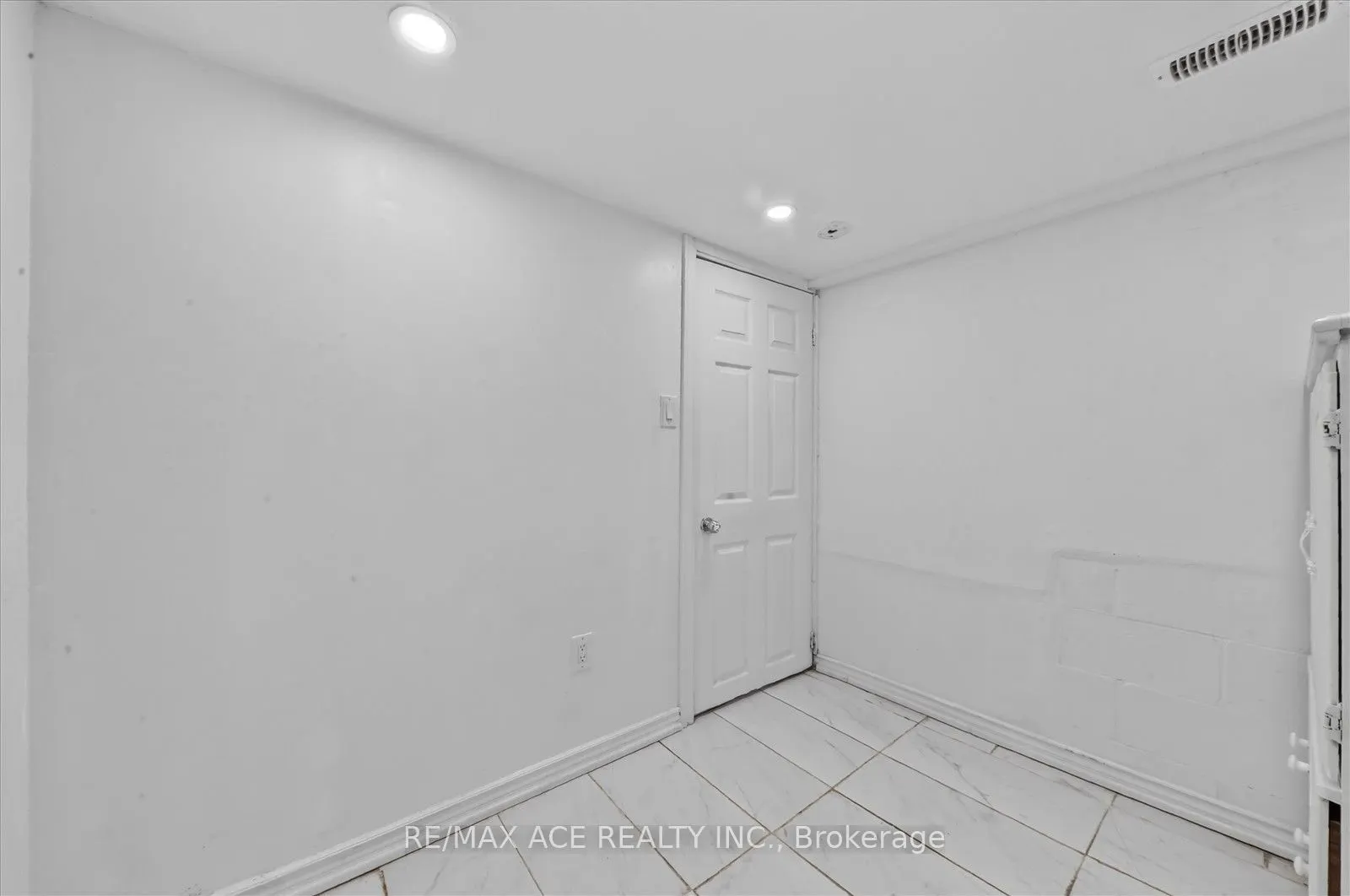 47 Laurel Avenue