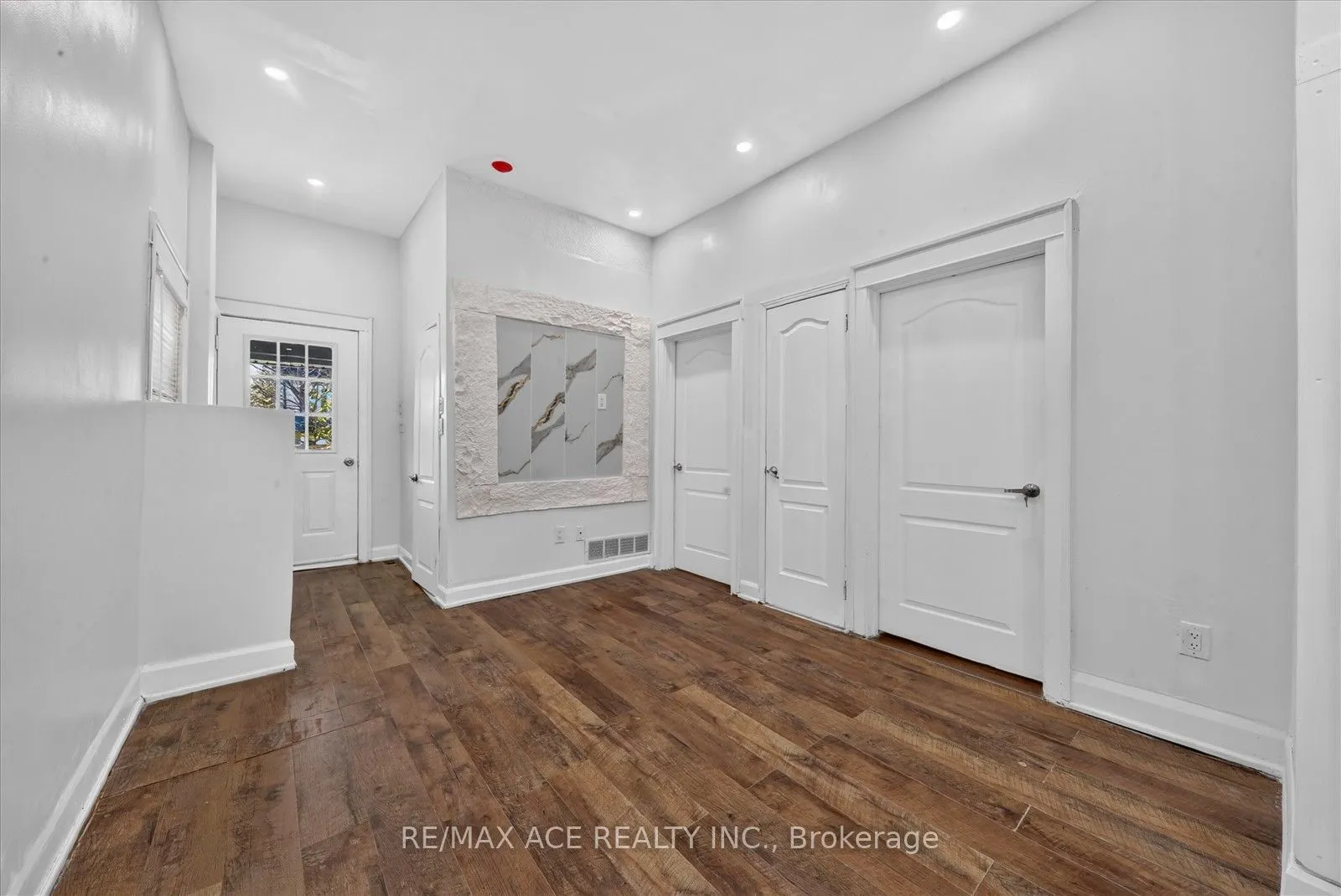 47 Laurel Avenue