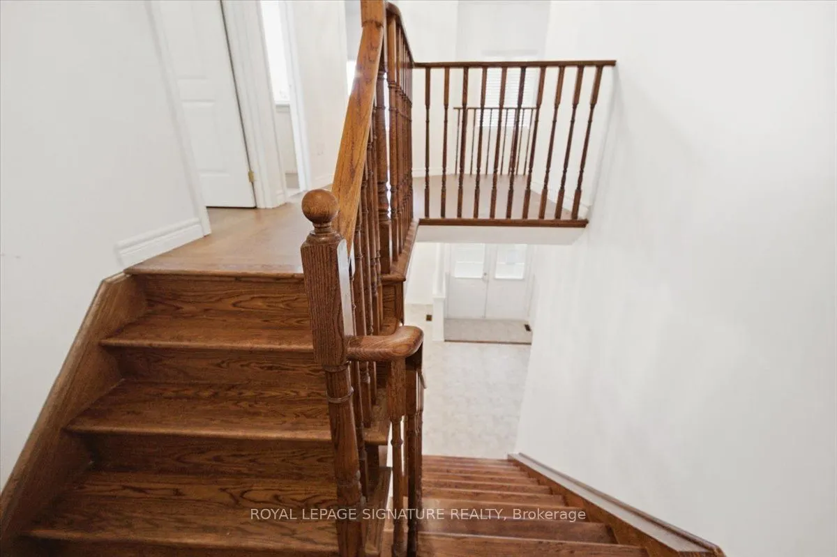 106 Craggview Drive
