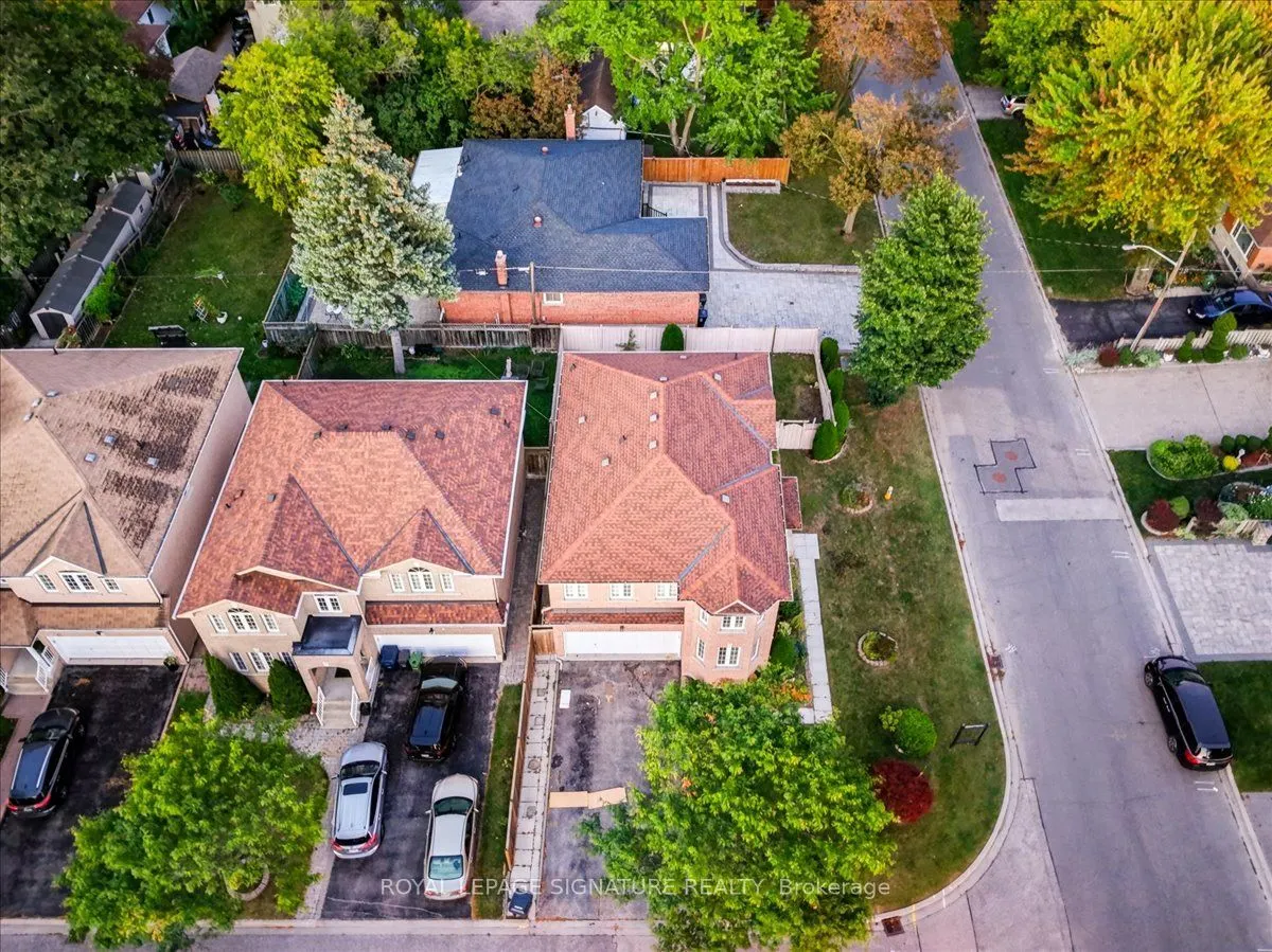 106 Craggview Drive