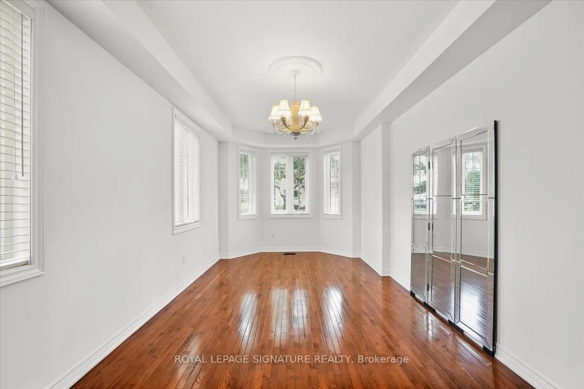 106 Craggview Drive