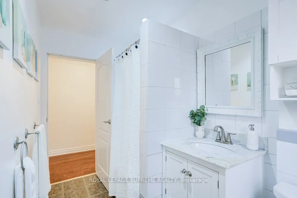 24 Wiley Avenue