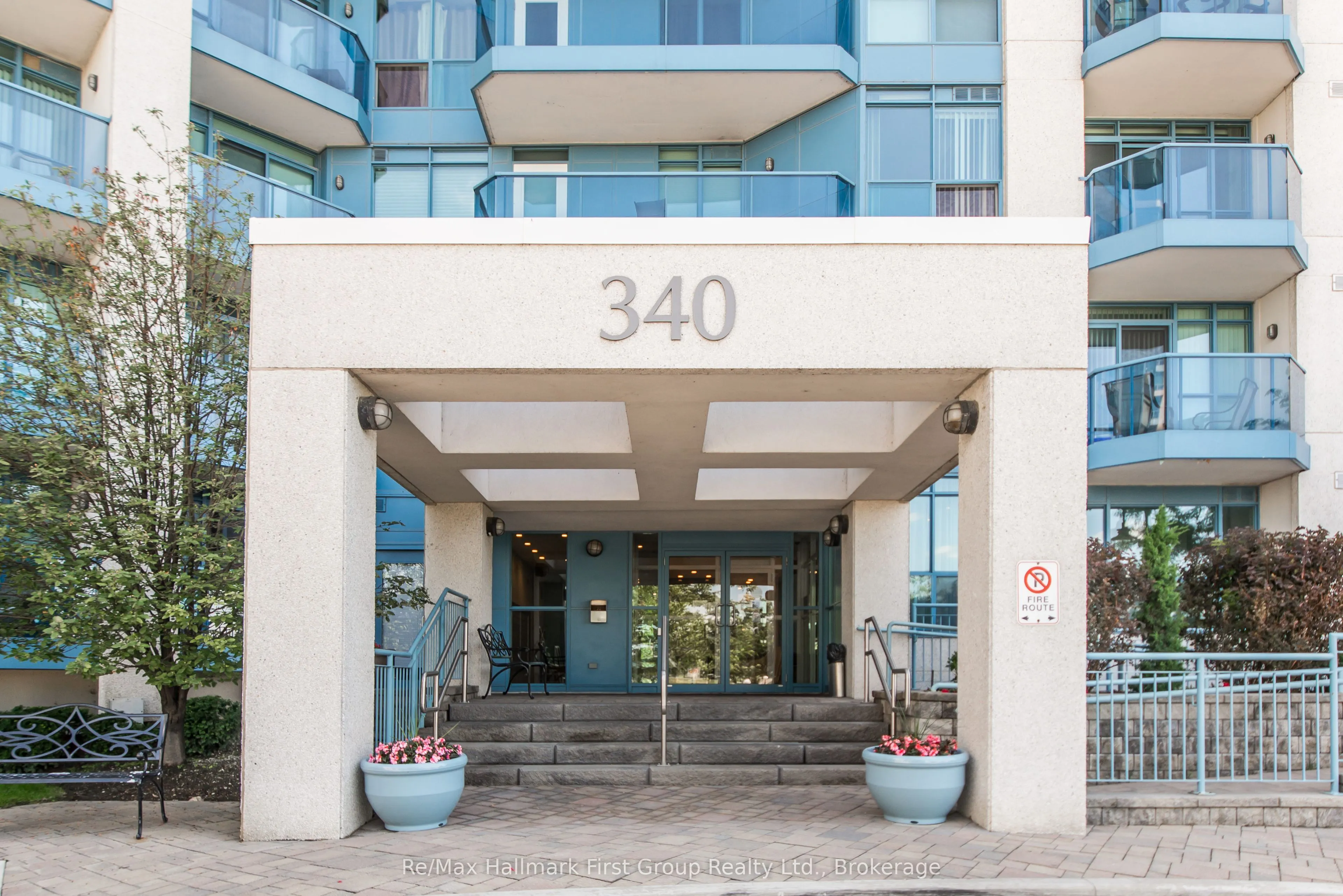 340 Watson Street W #715
