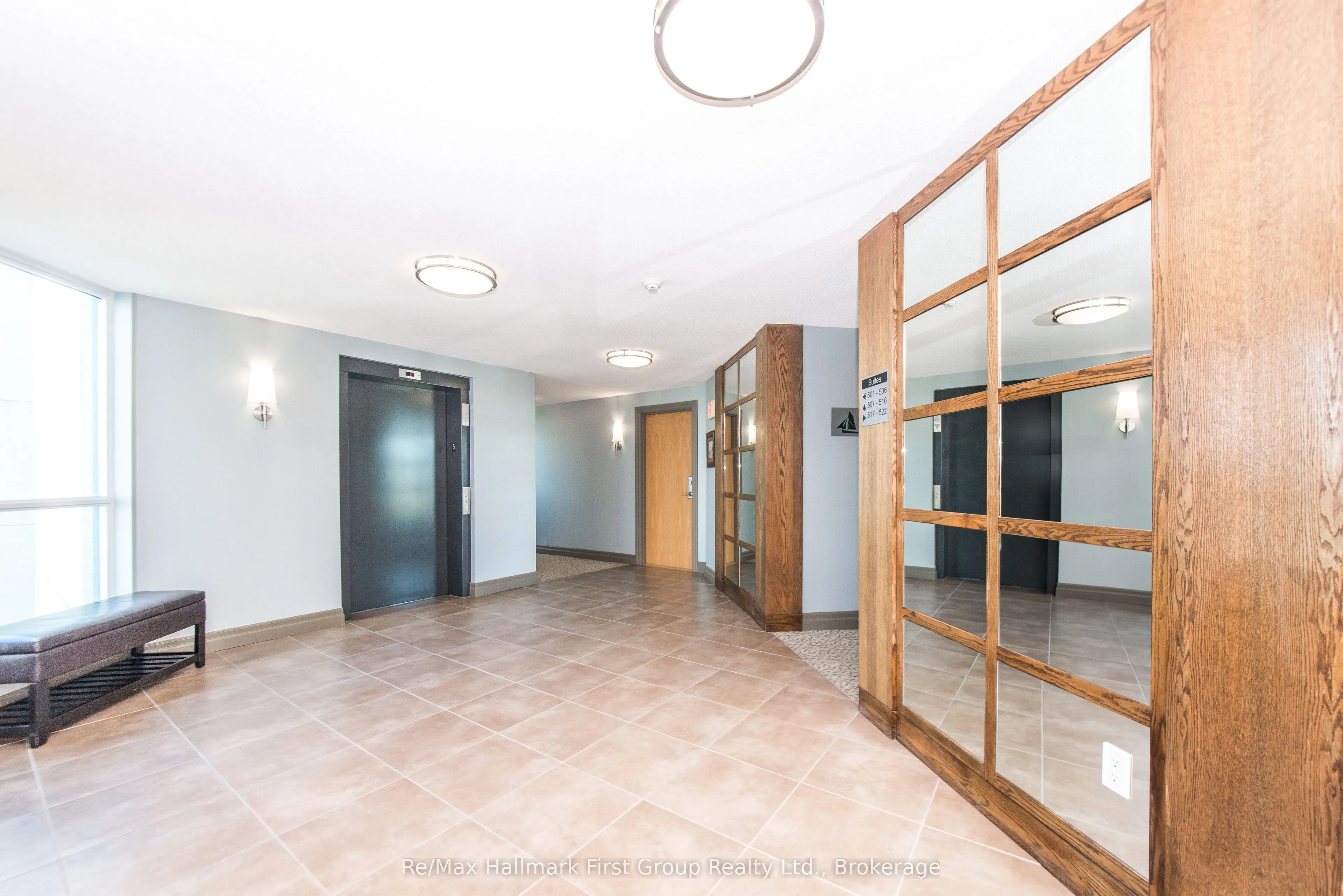 340 Watson Street W #715