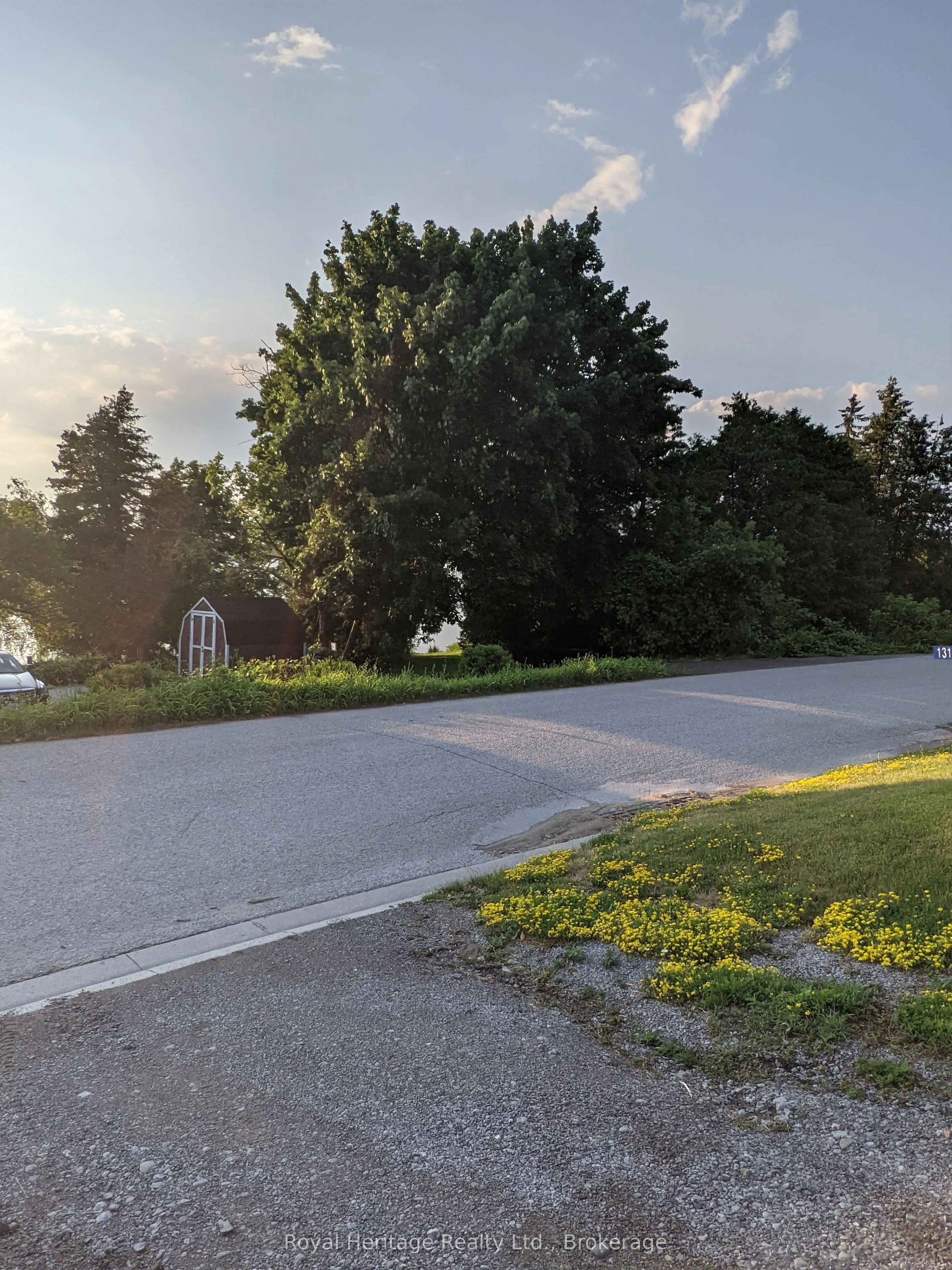 127 Coleman Crescent