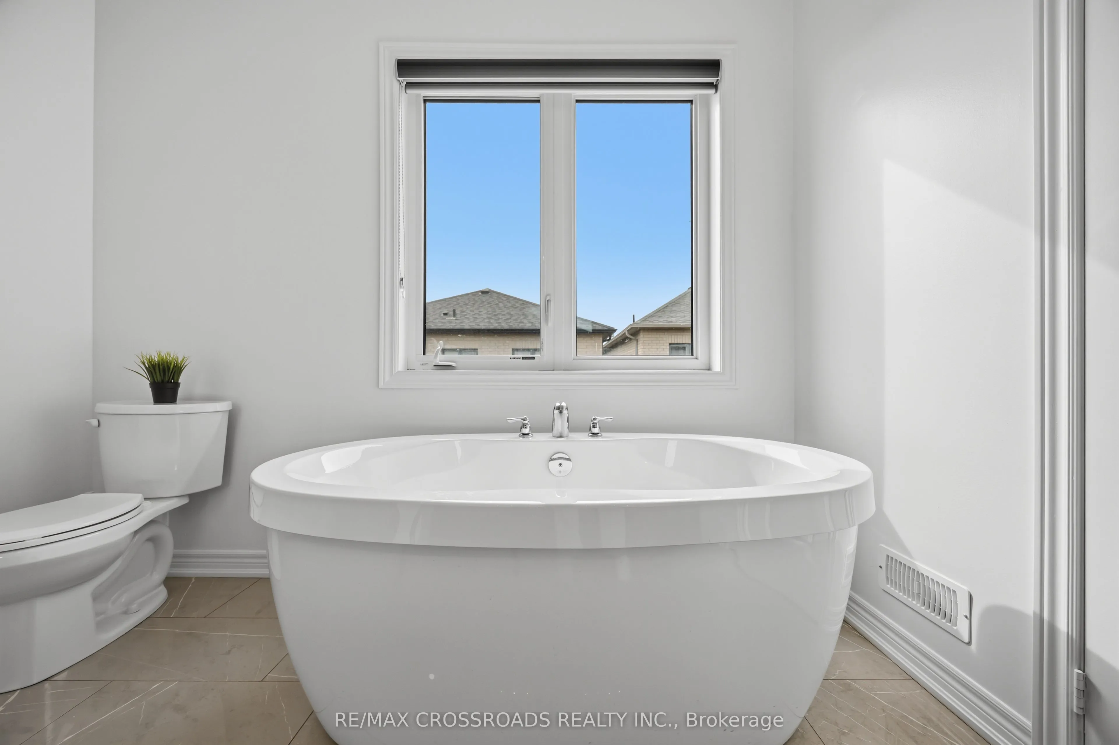 1257 Aquarius Trail