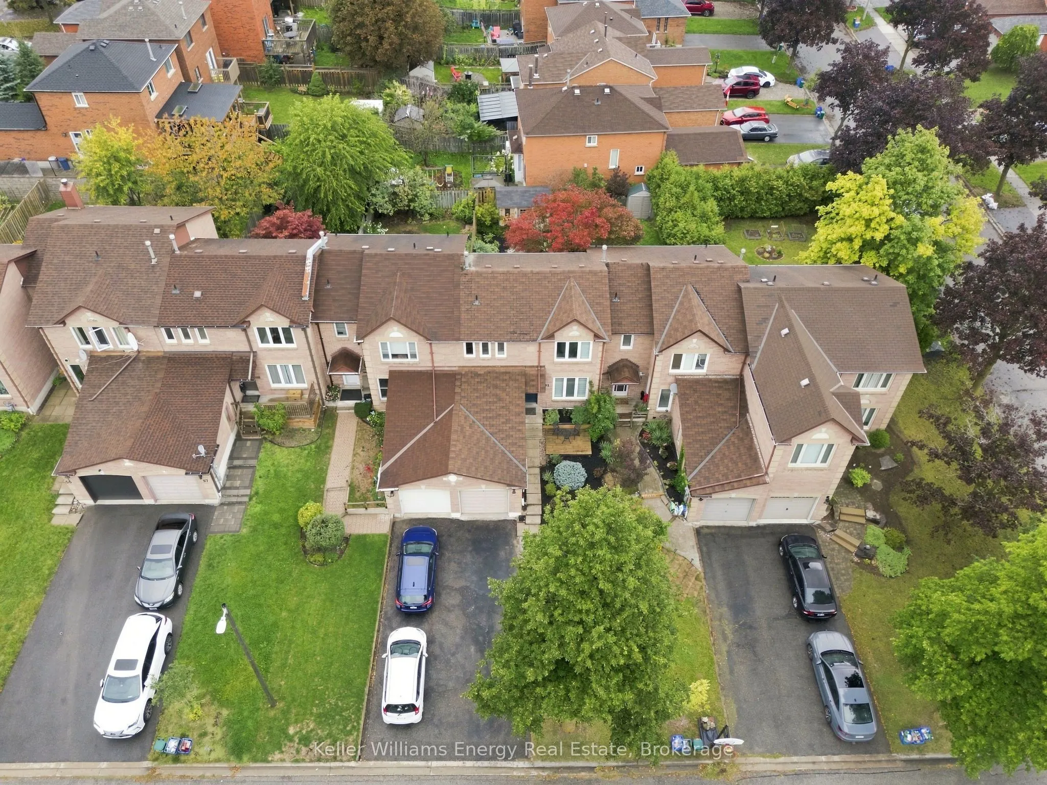 61 Fernbank Place