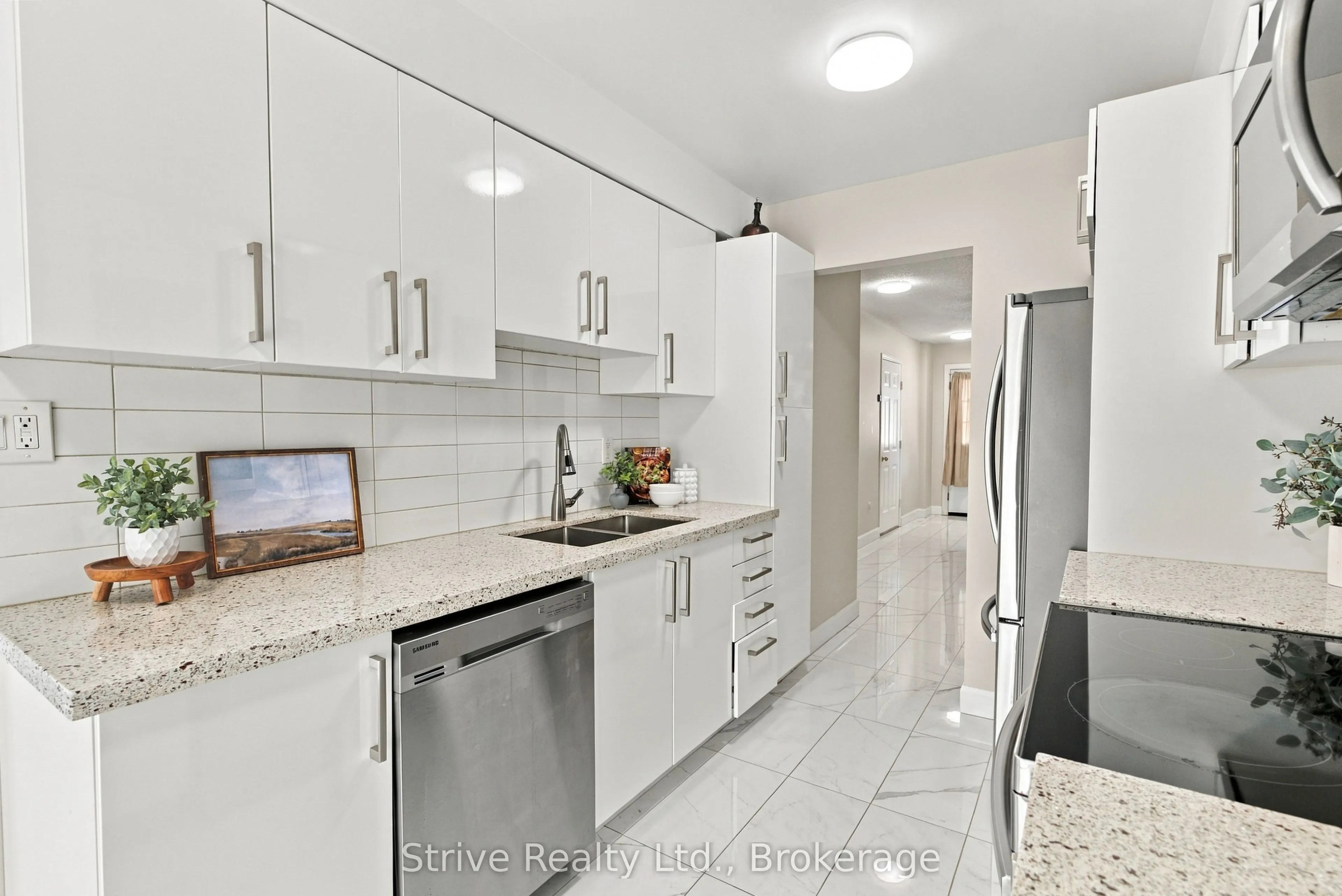 10 Bassett Boulevard E #174
