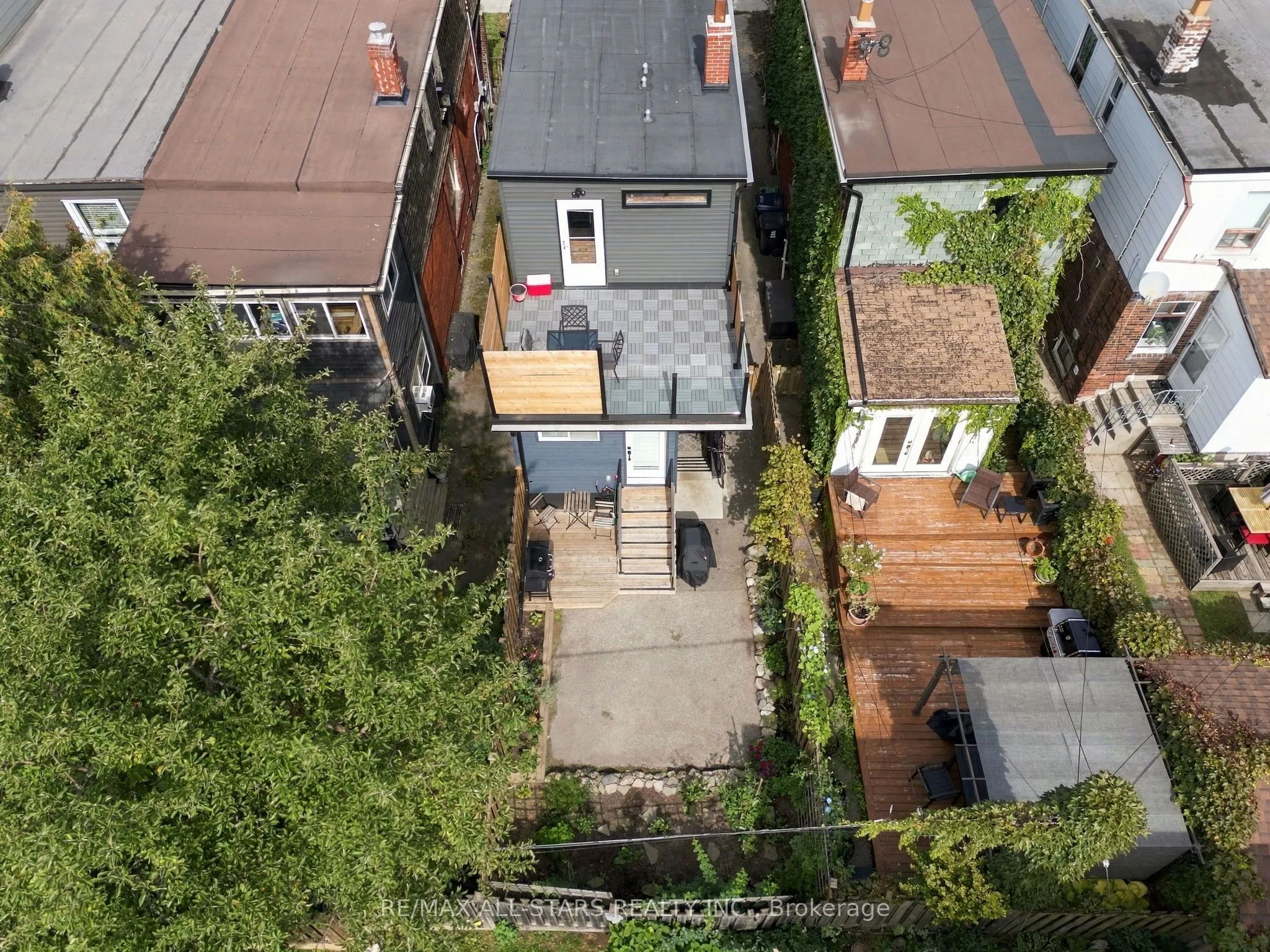 435 Mortimer Avenue
