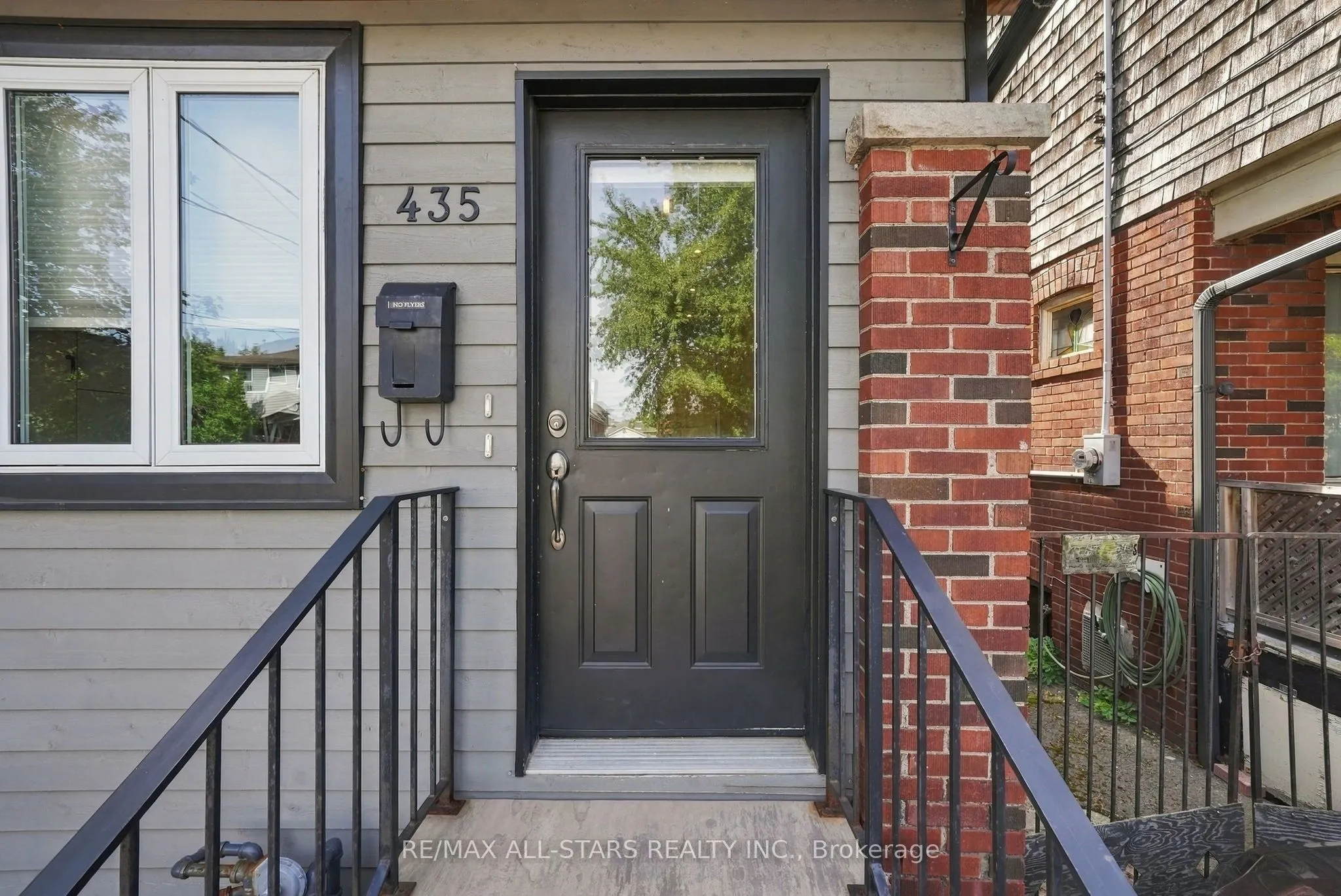 435 Mortimer Avenue