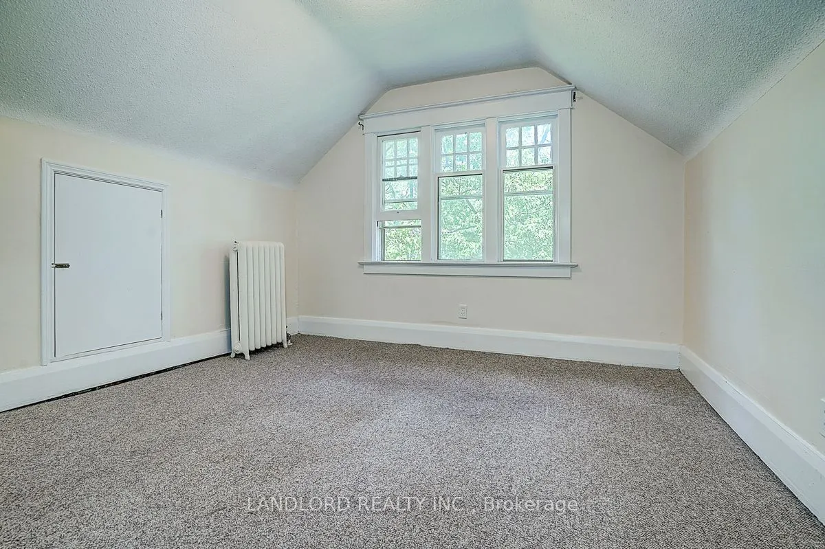 92 Neville Park Boulevard #3