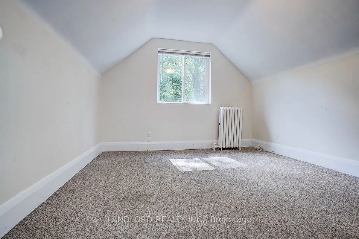 92 Neville Park Boulevard #3