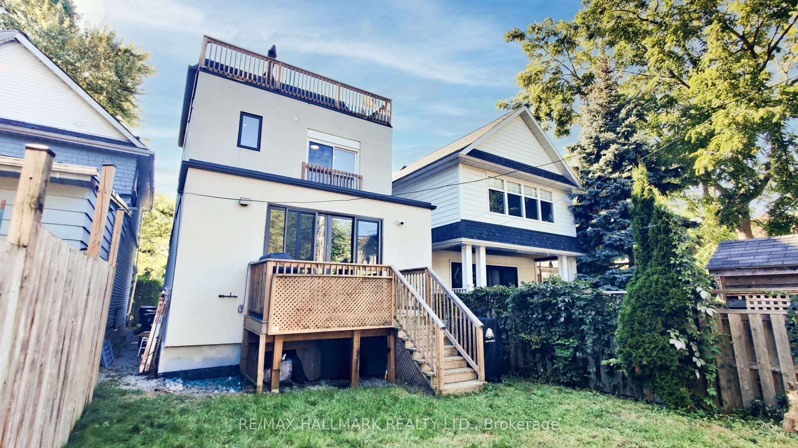 33 Kimberley Avenue
