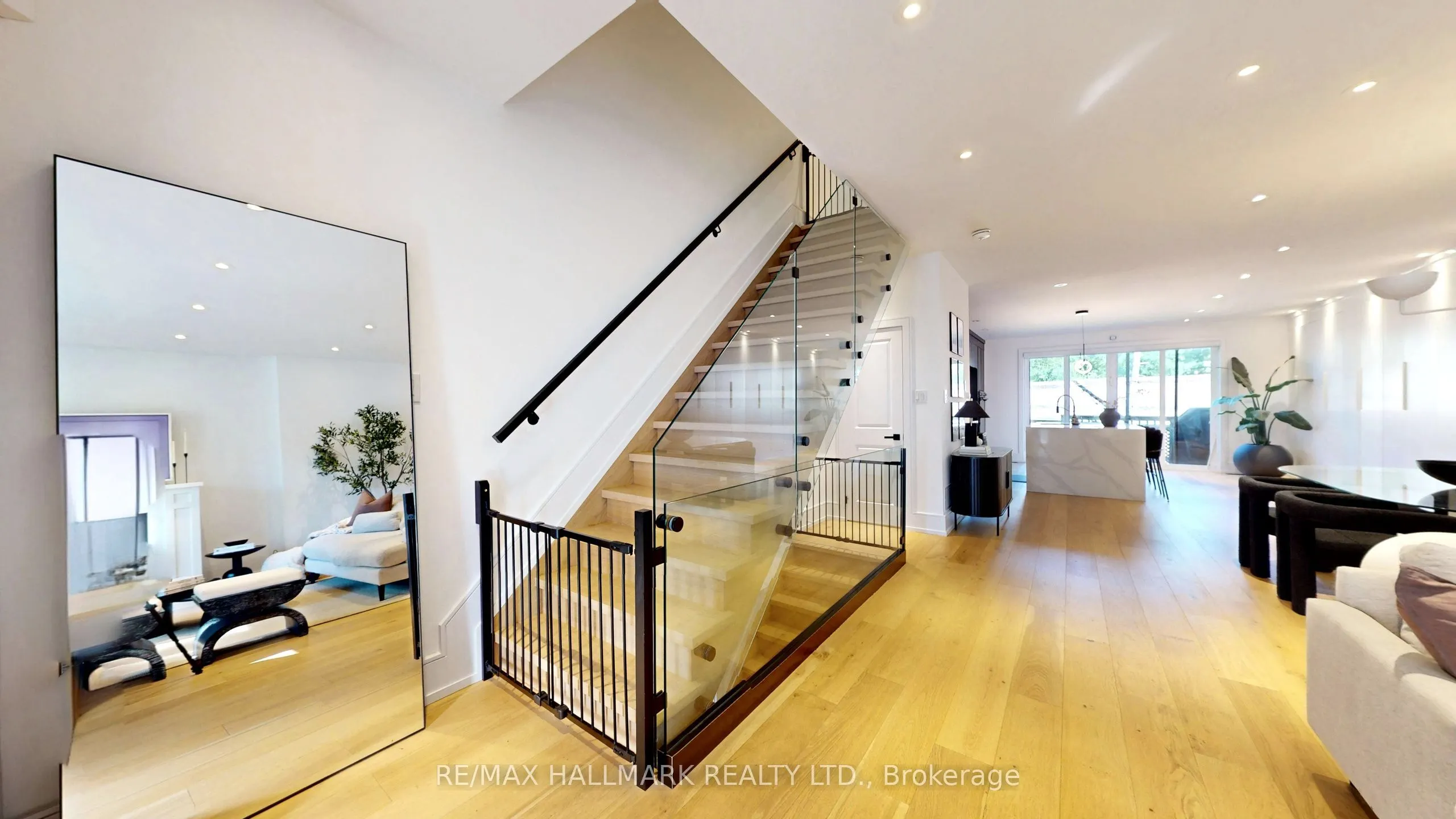 33 Kimberley Avenue