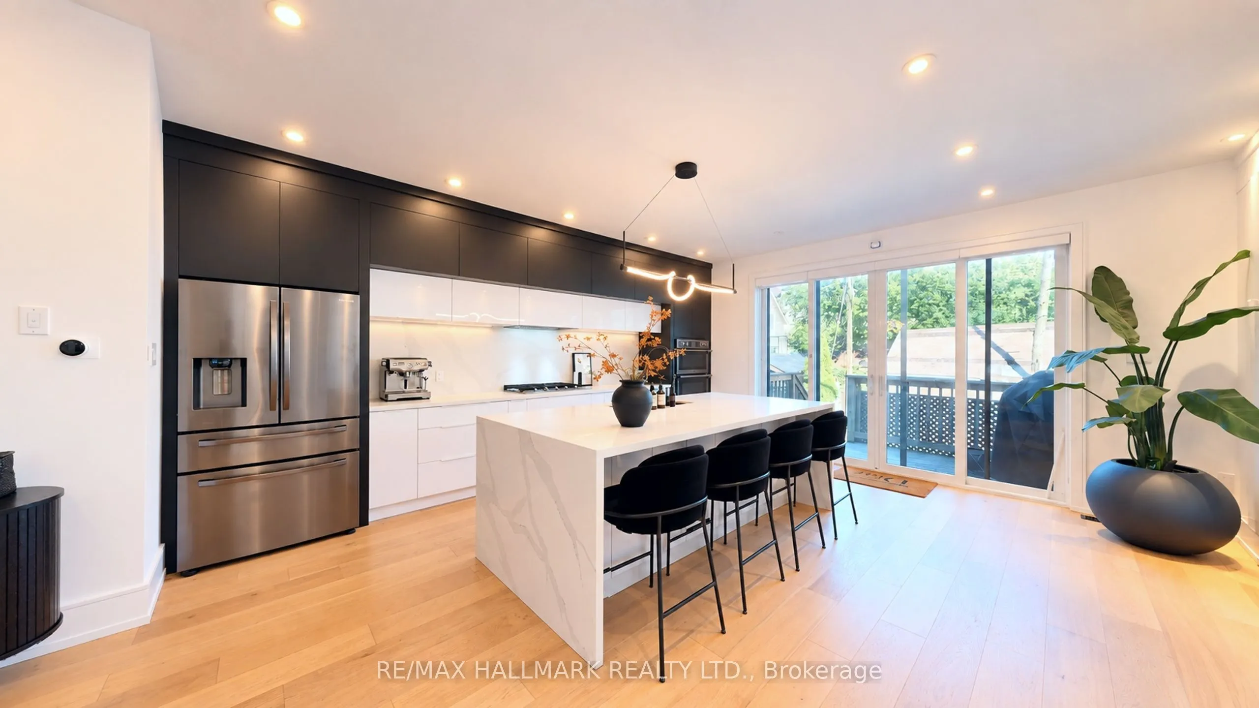 33 Kimberley Avenue