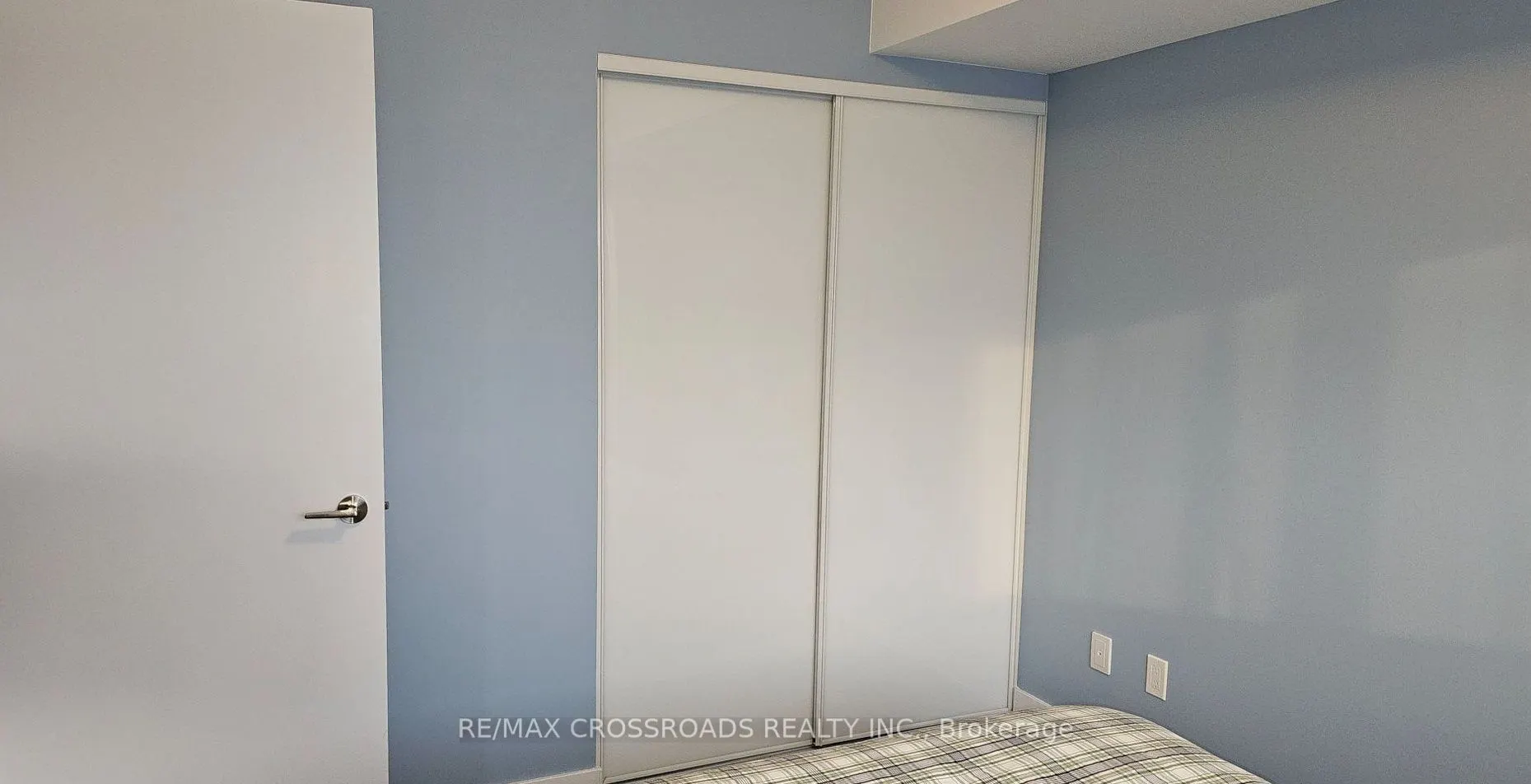 8 Trent Avenue #502
