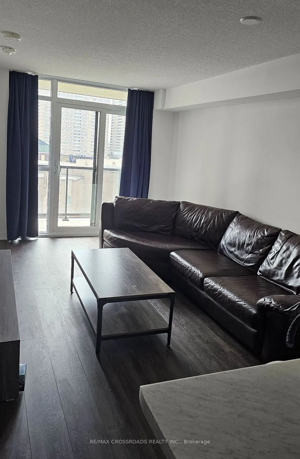8 Trent Avenue #502