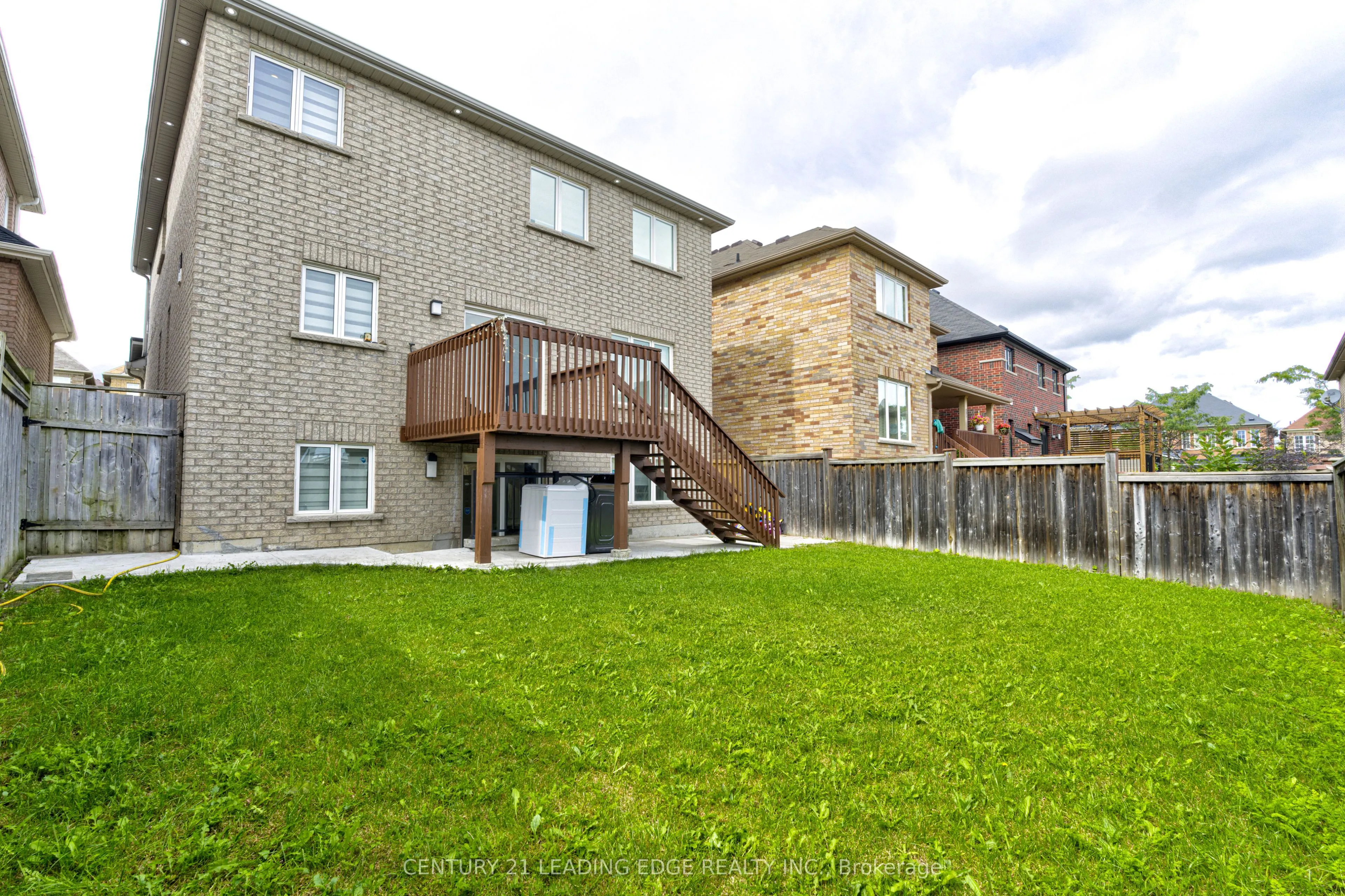 5 Luce Drive