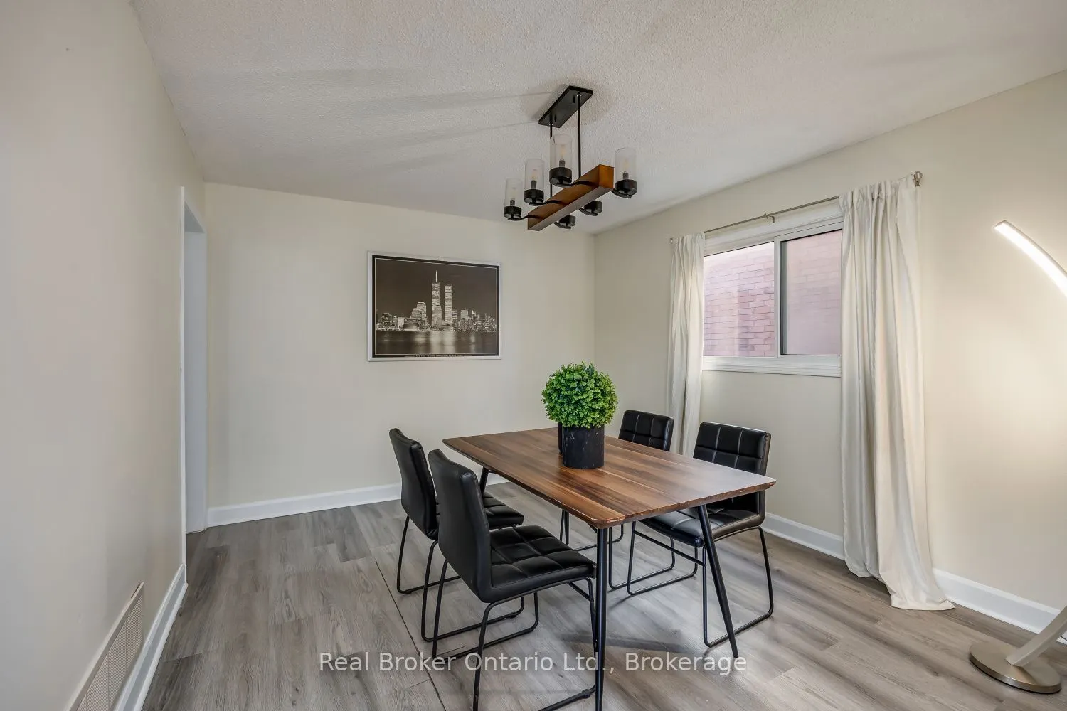 630 Cognac Crescent