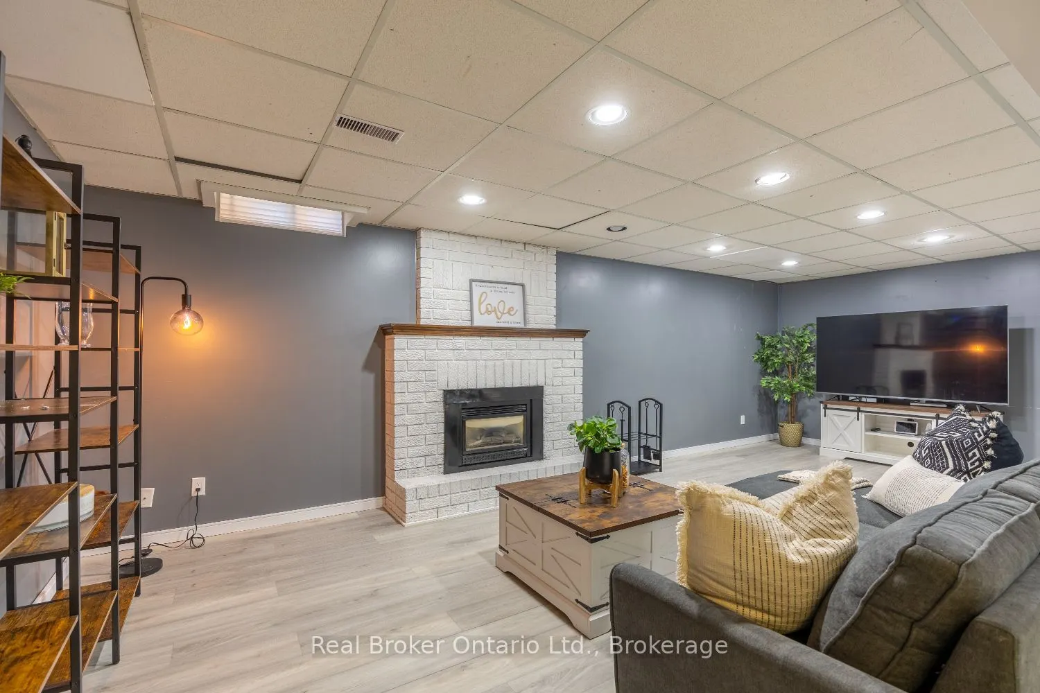 630 Cognac Crescent