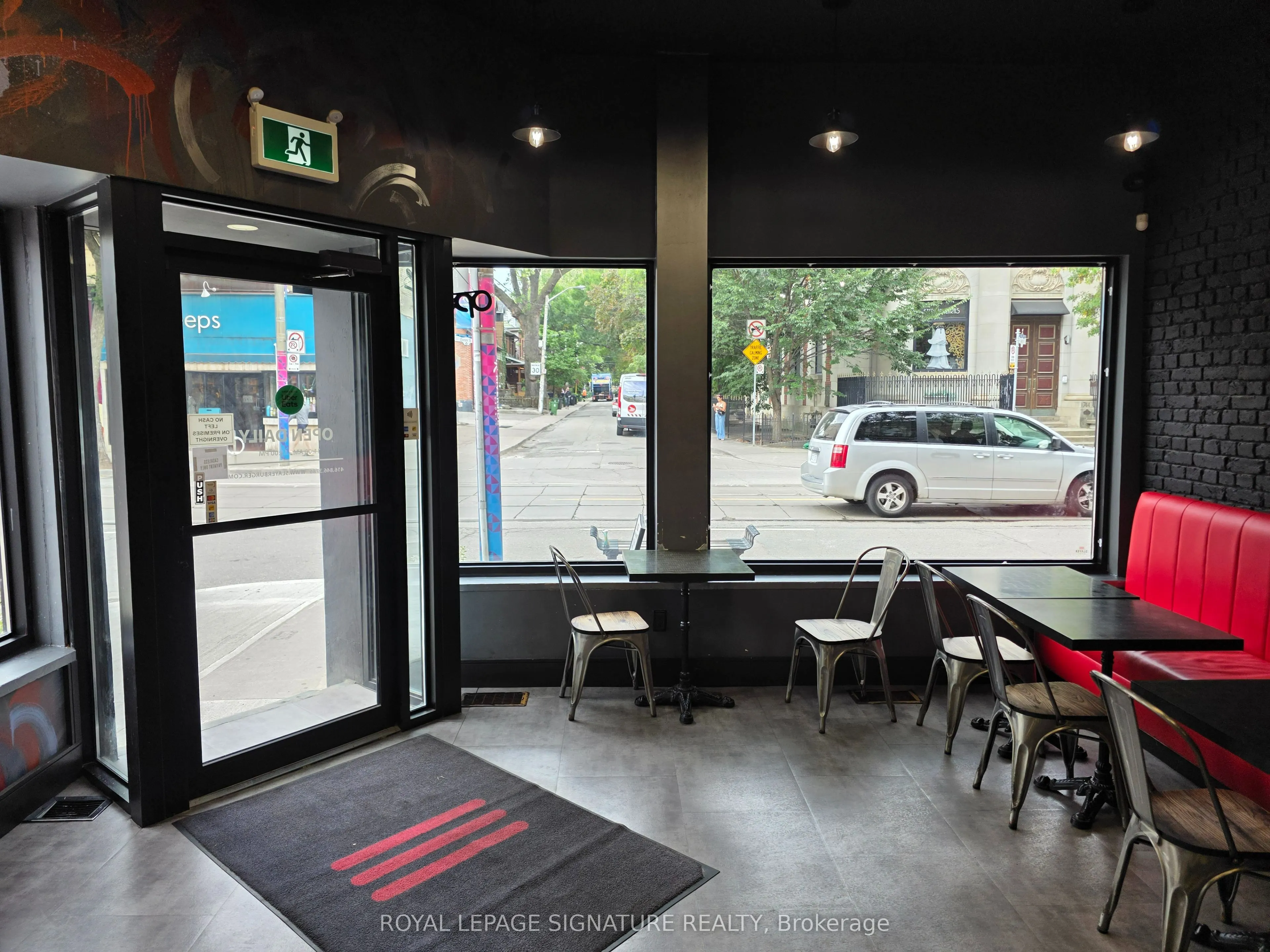 739 Queen Street E