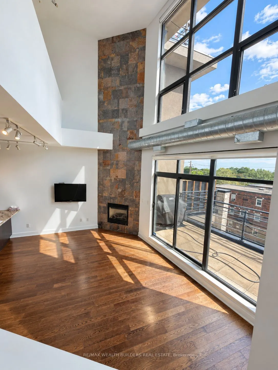 160 Fallingbrook Road #408