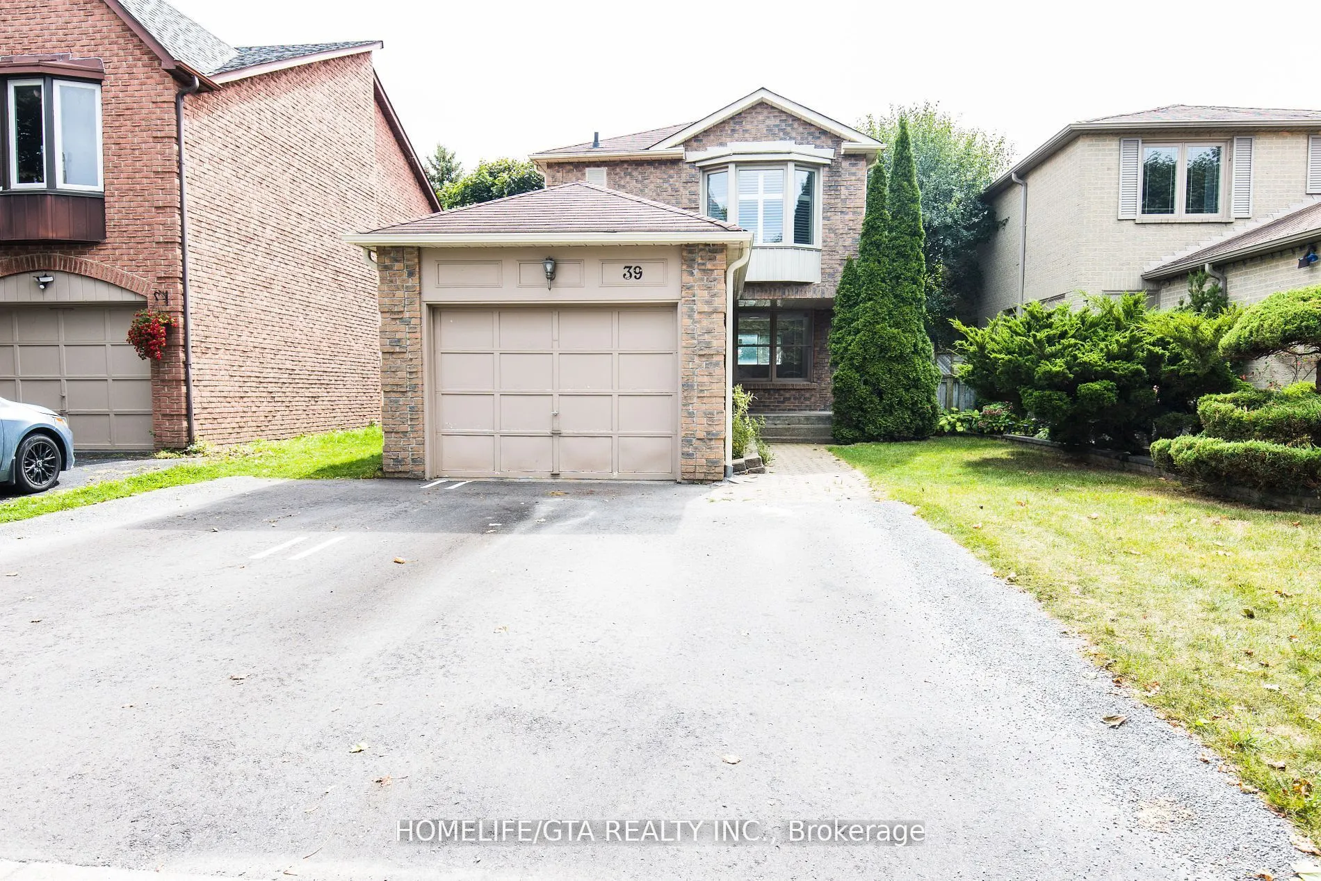 39 Millington Crescent