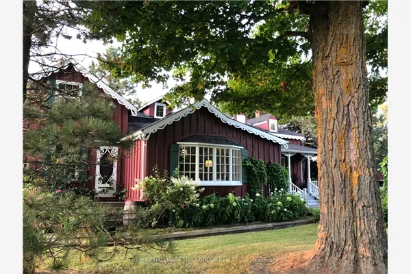 130 Myrtle Road E