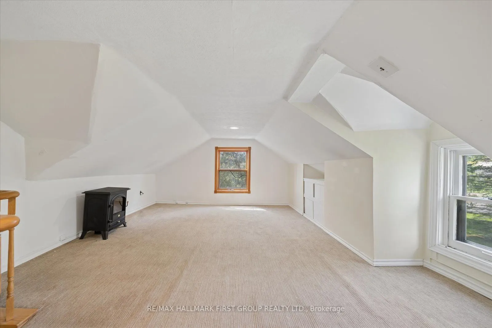 130 Myrtle Road E