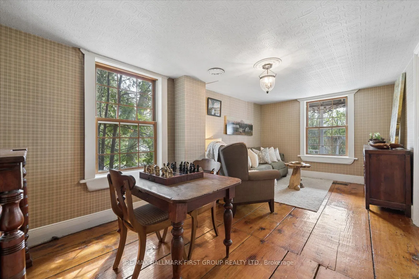 130 Myrtle Road E