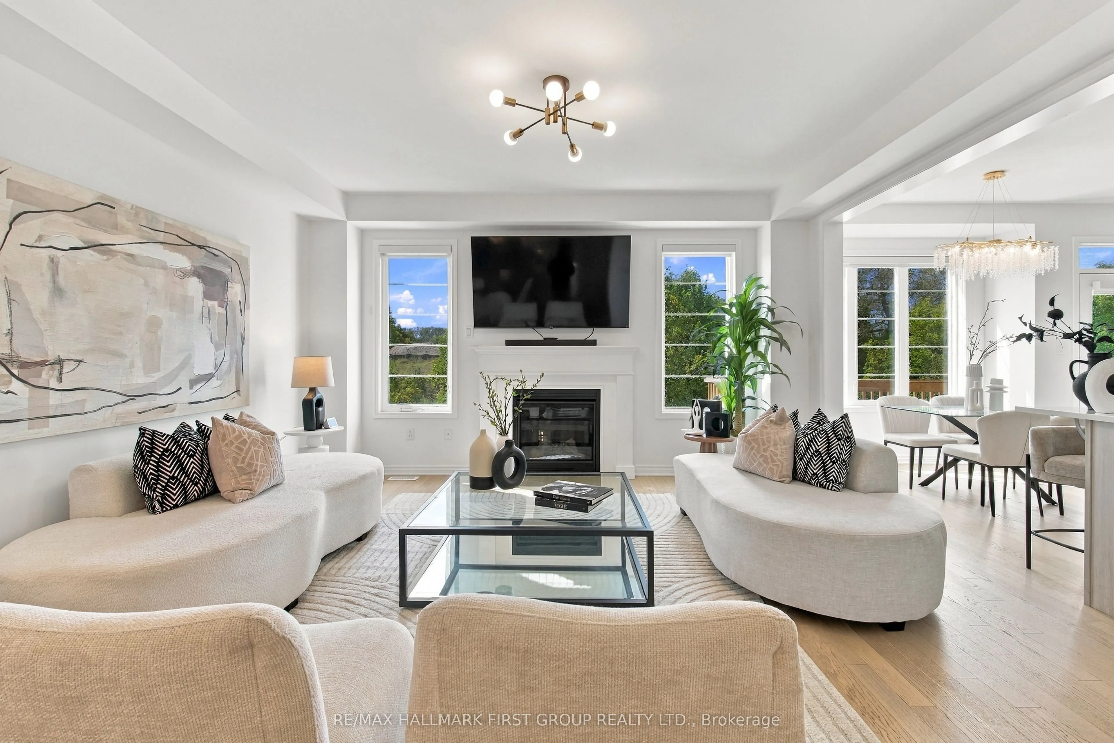 3302 Marchington Square
