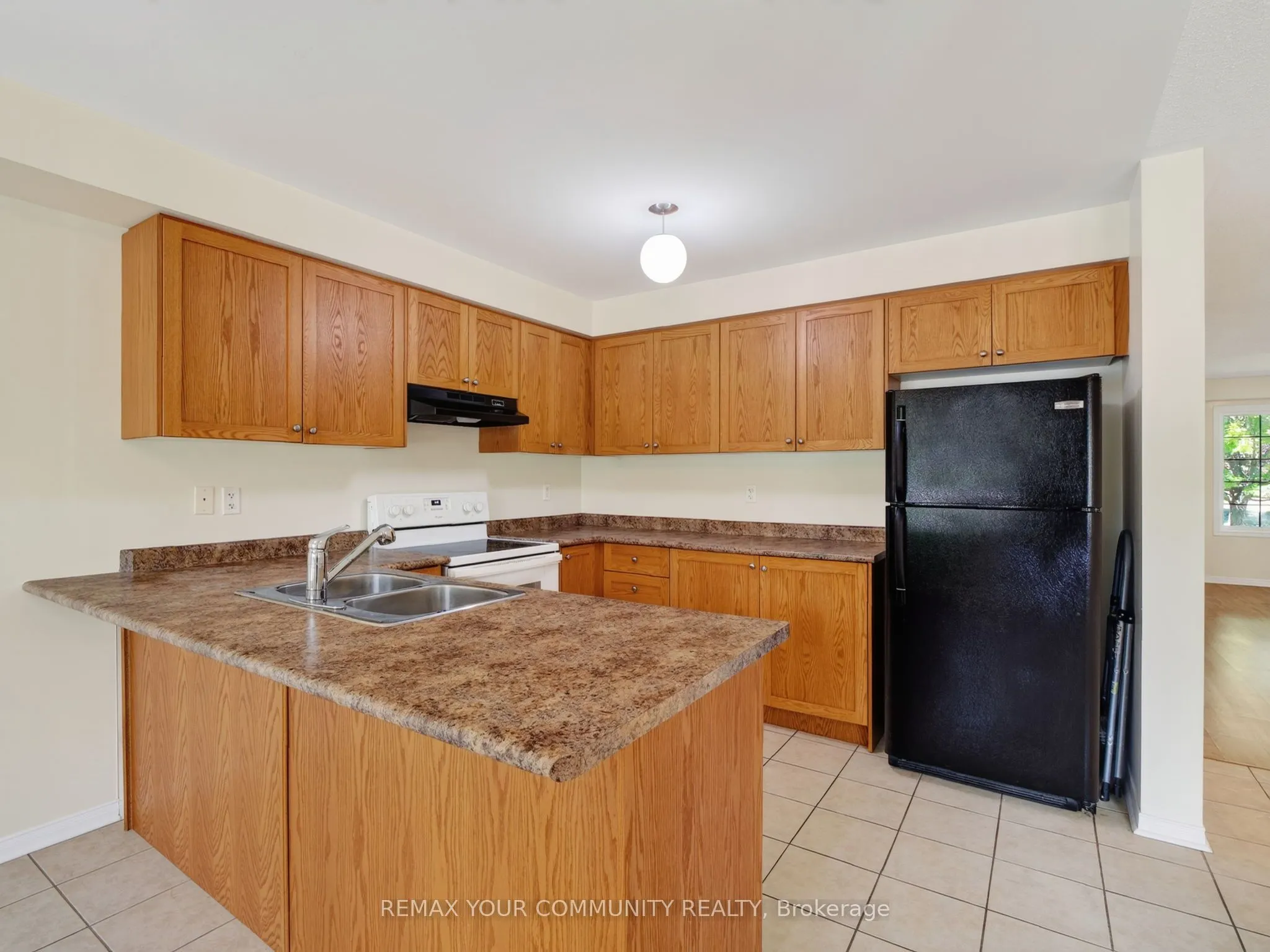 265 Sprucewood Crescent