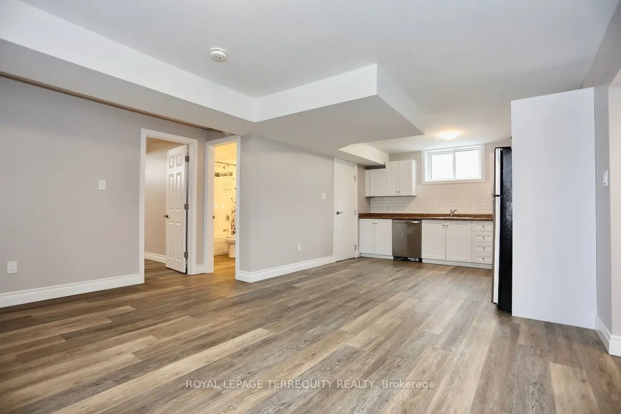 1641 Taunton Road #BSMNT