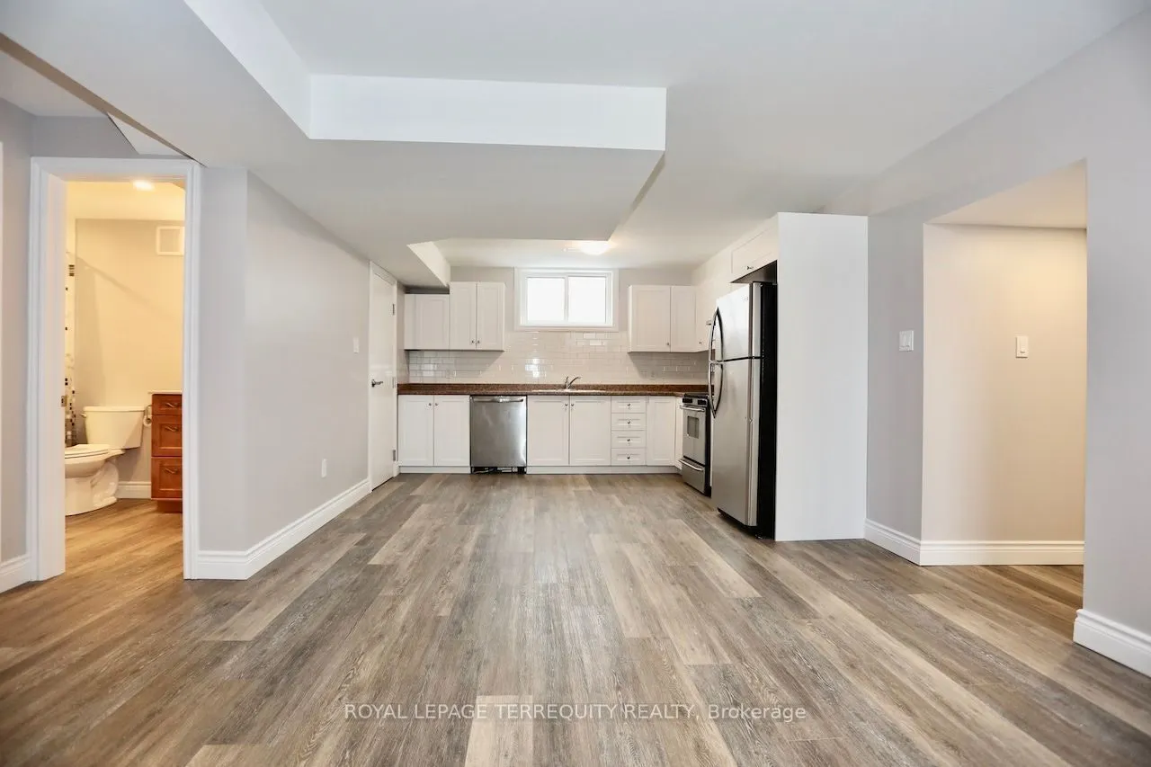 1641 Taunton Road #BSMNT