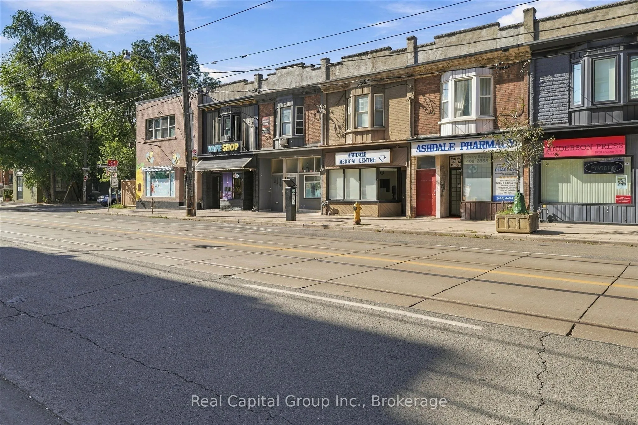 1564 Queen Street E
