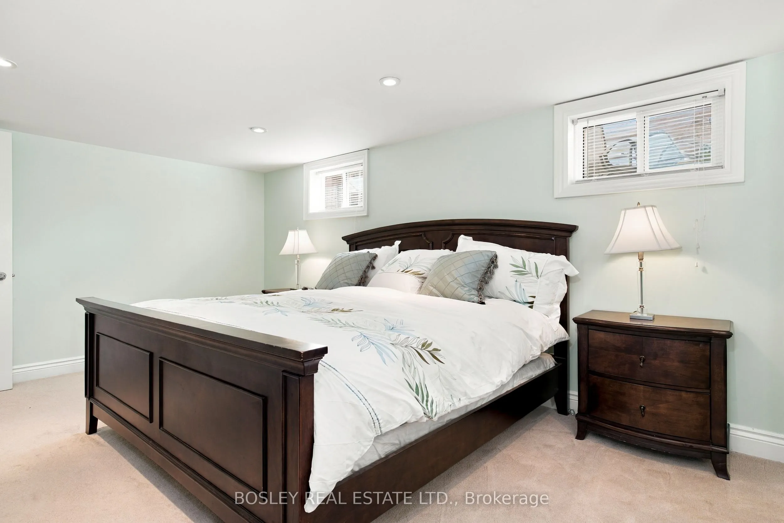 9 George Jones Street #Lower
