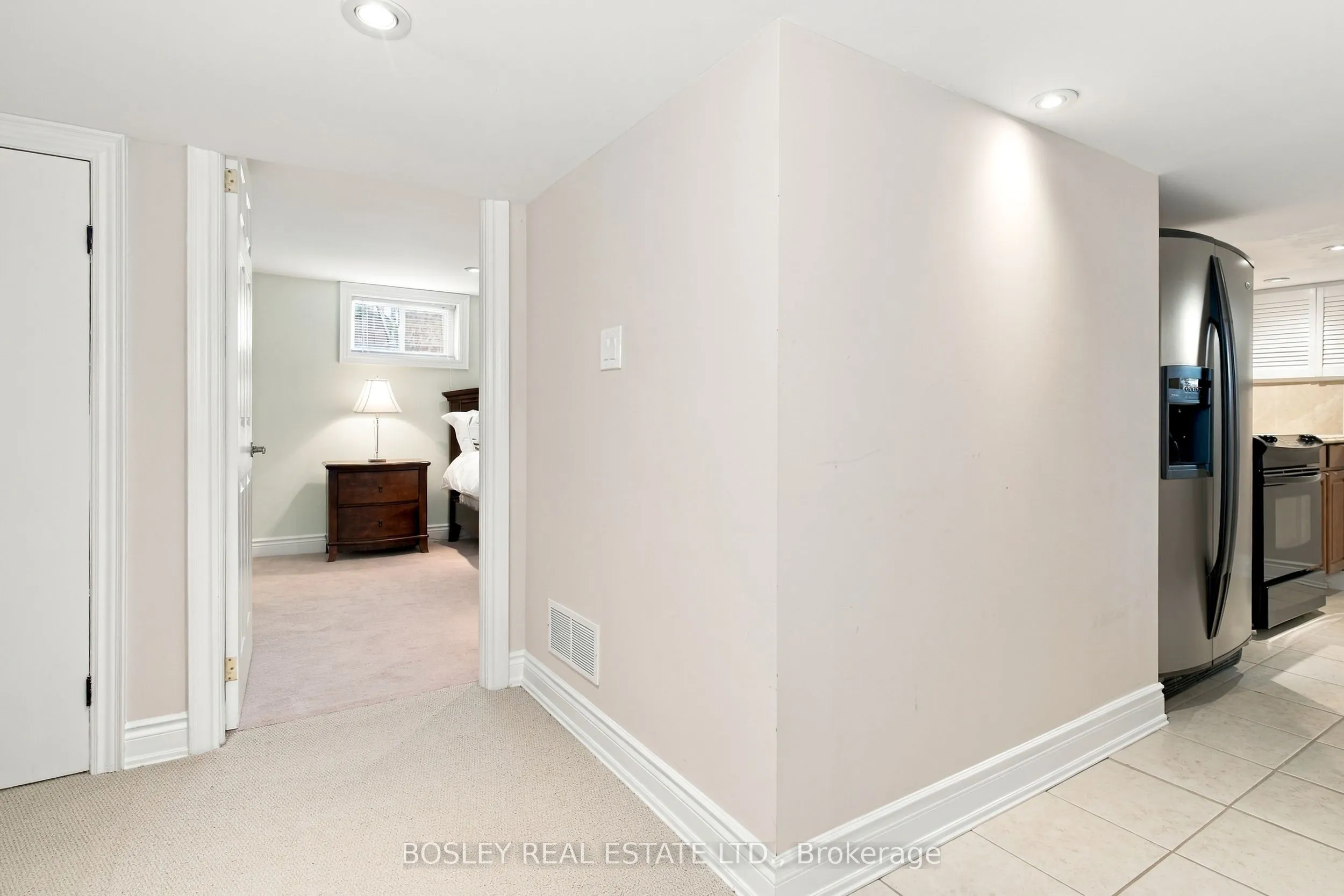 9 George Jones Street #Lower