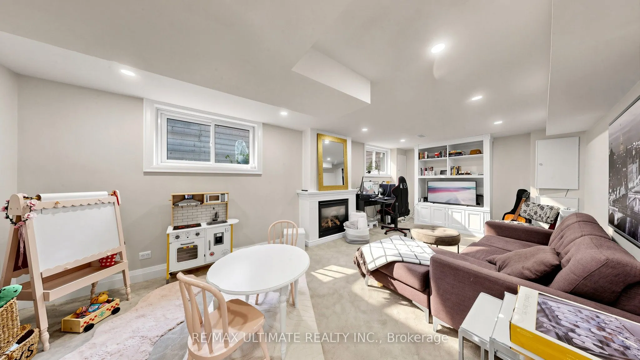 112 Coronation Drive