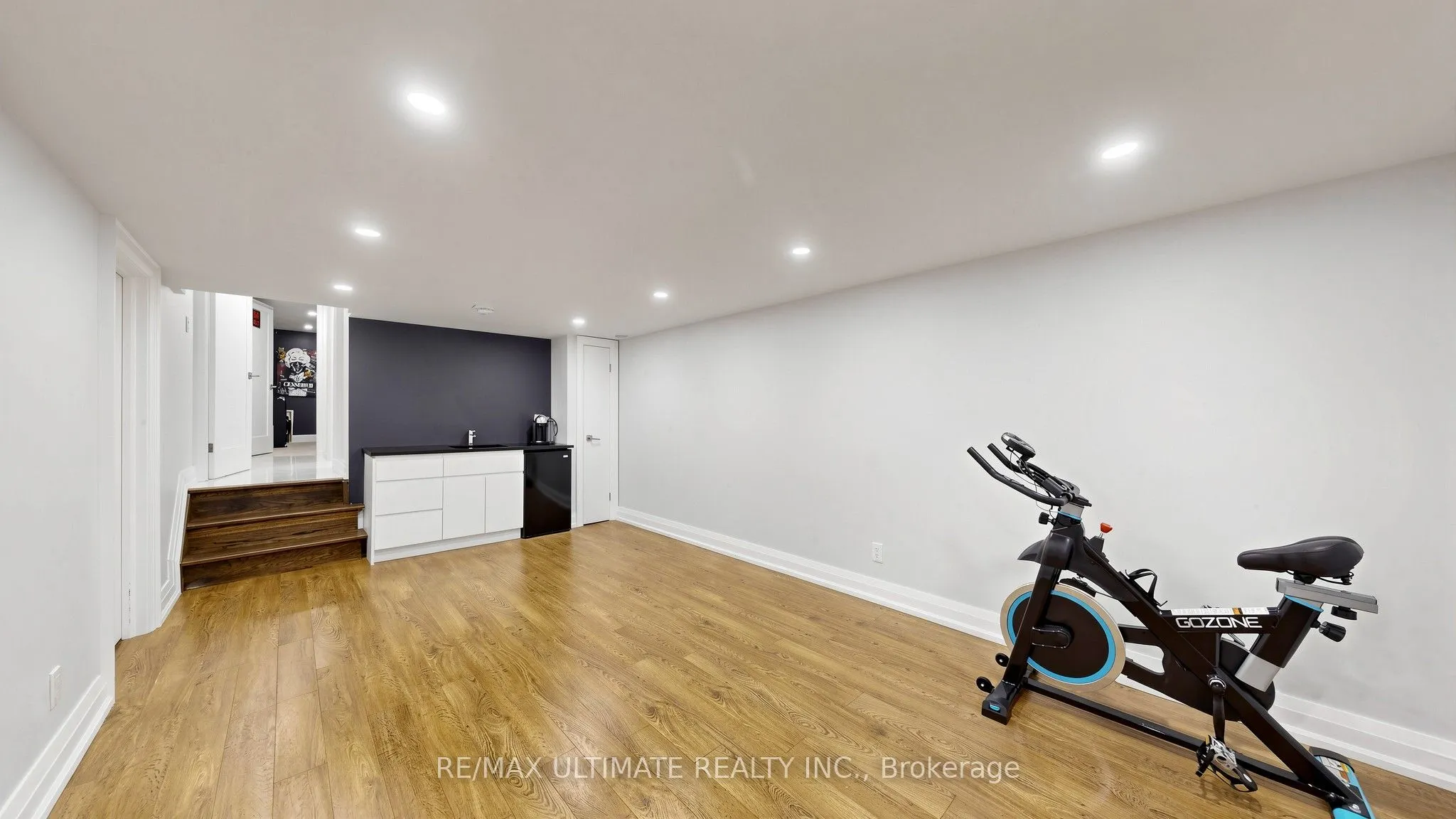 112 Coronation Drive