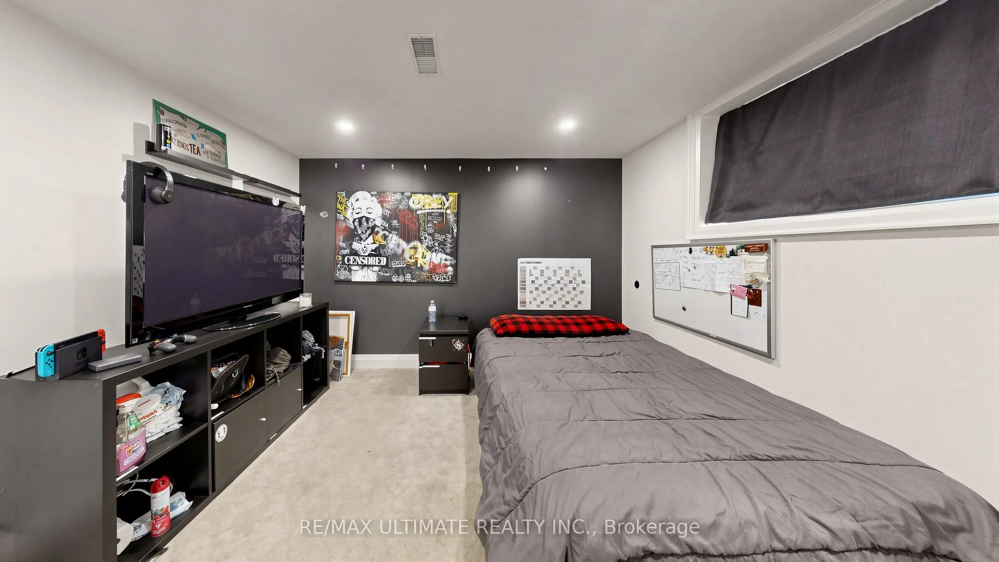 112 Coronation Drive