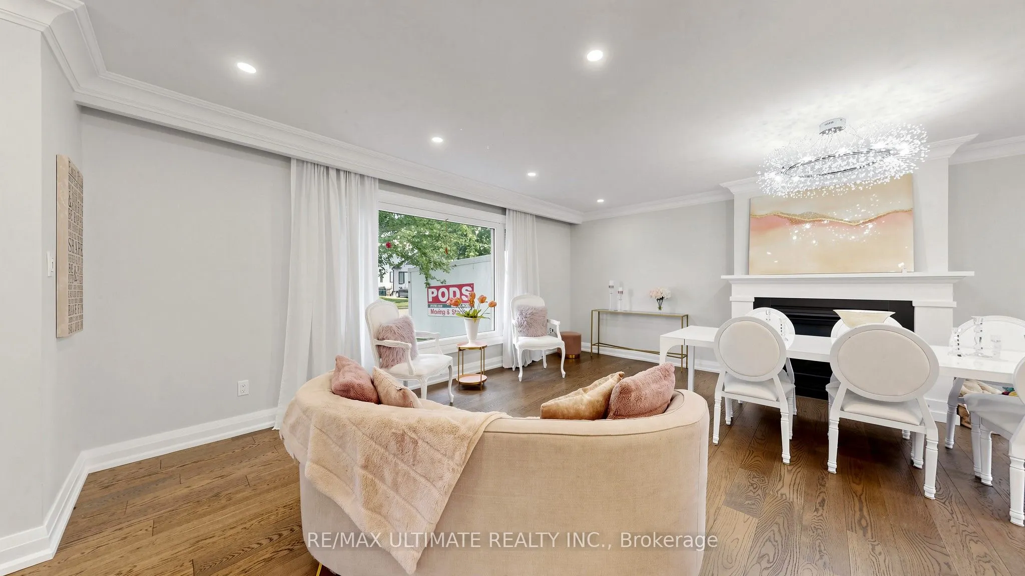 112 Coronation Drive