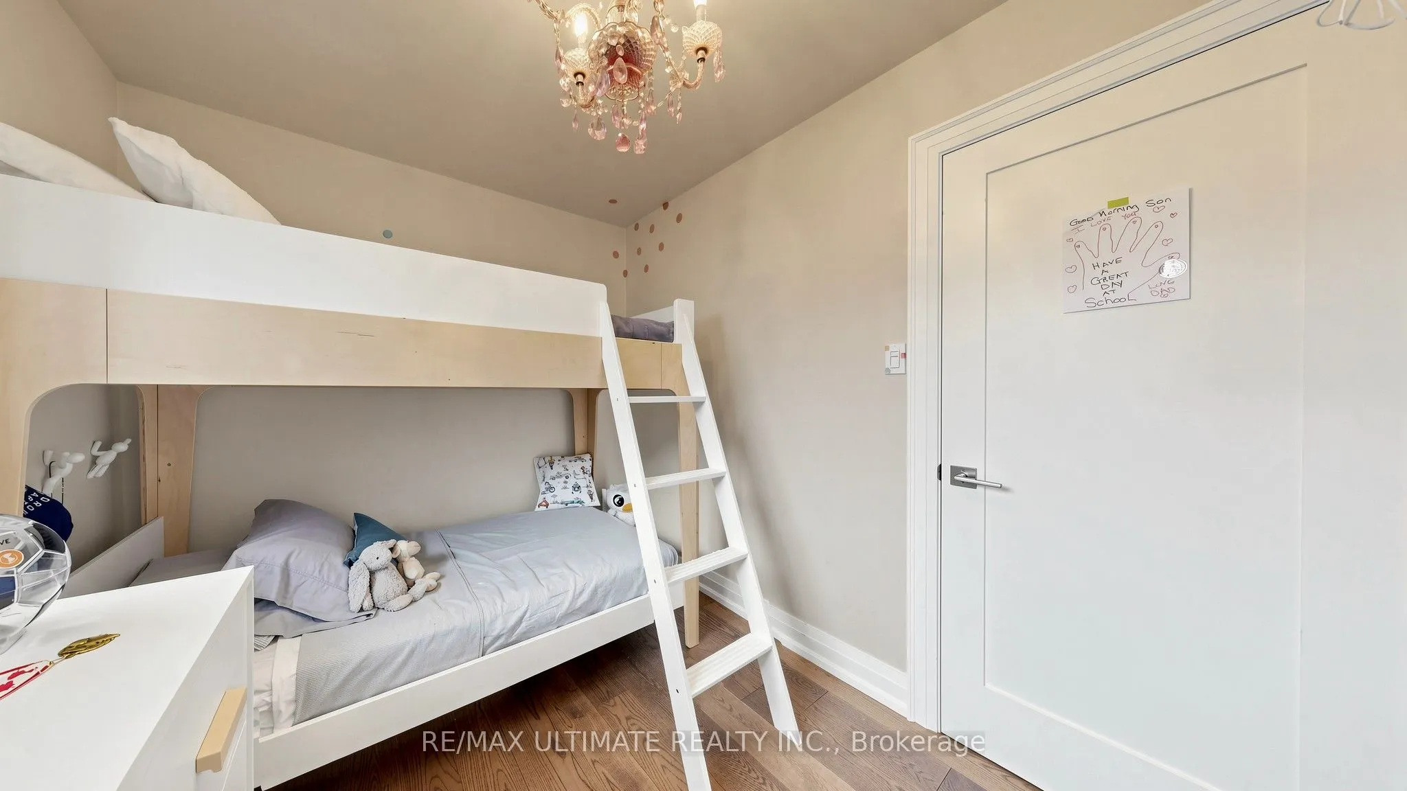 112 Coronation Drive